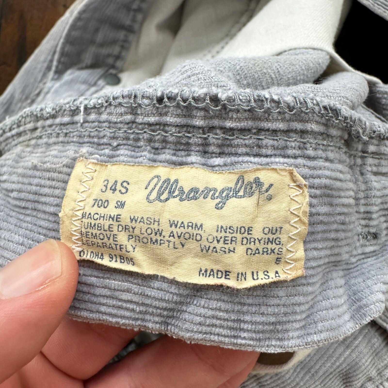 VTG 60s Wrangler USA Grey Corduroy Pants 34S 70s 33x23 Capri Cut Cowboy RARE