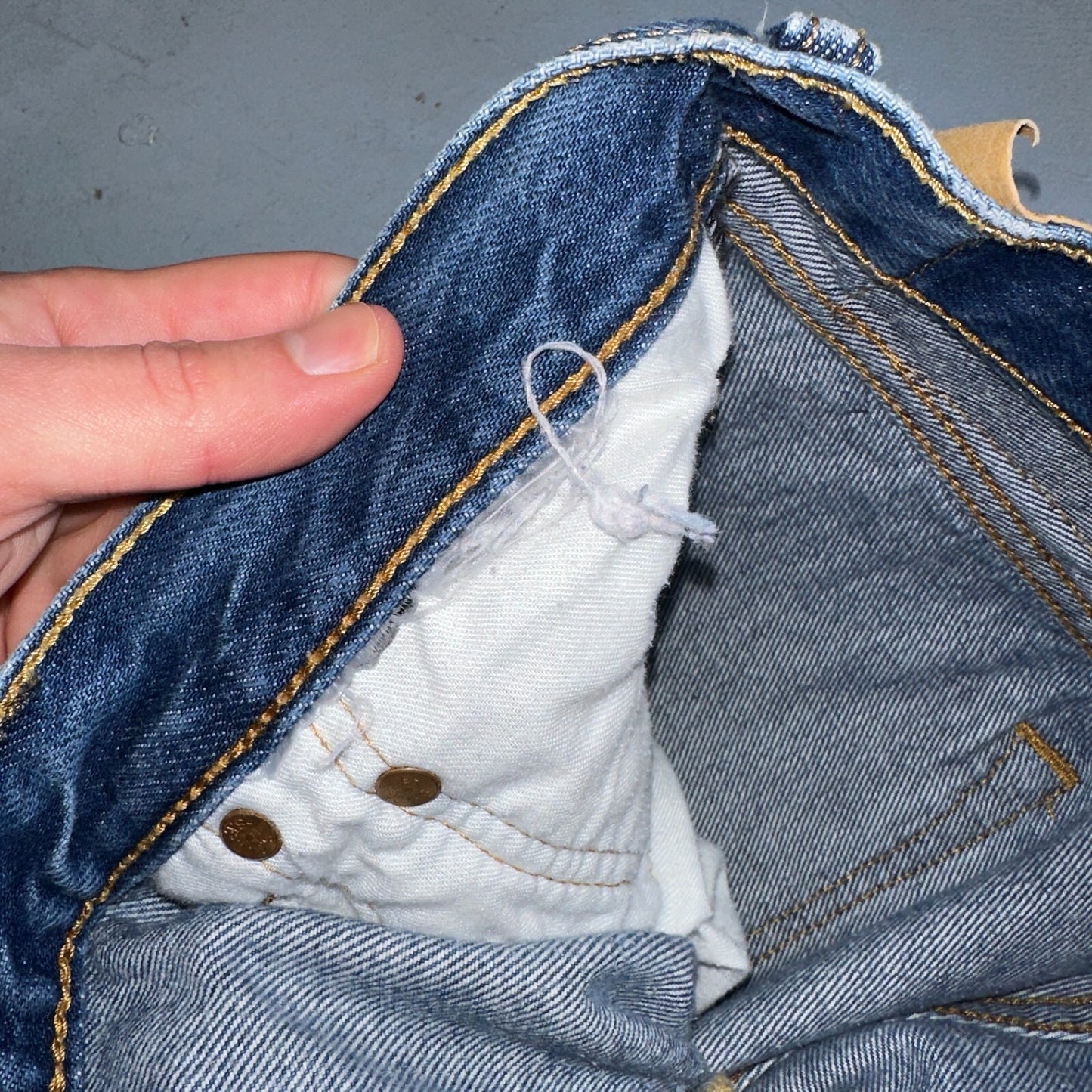 Levis 501 Y2K XX Straight Leg Jeans Blue VTG Med Wash 36x38 Act 33x33