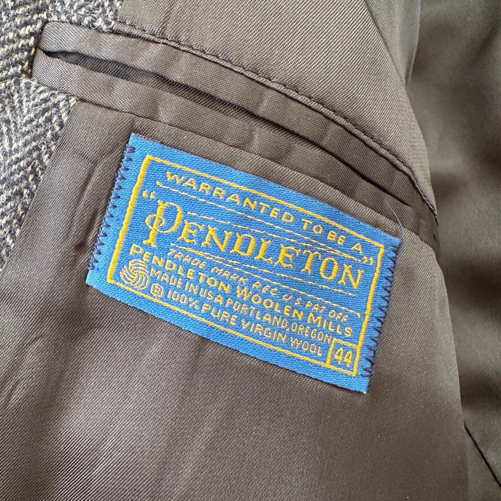 VTG Pendleton Blazer Men's 44 Wool Sport Coat USA Blue Gray Knit Button-Up 70s