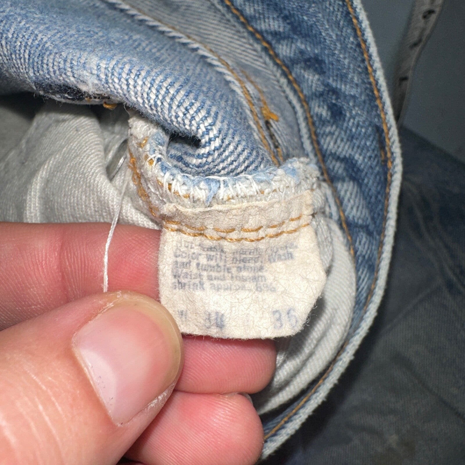 Levis 501 Vintage 80s Redline Selvedge USA XX Jeans Light Wash 34x36 Act 31x33