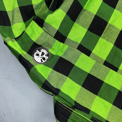 Demons Behind Me Men's Long Sleeve Button-Up Flannel Shirt Green/Black Size 5XL