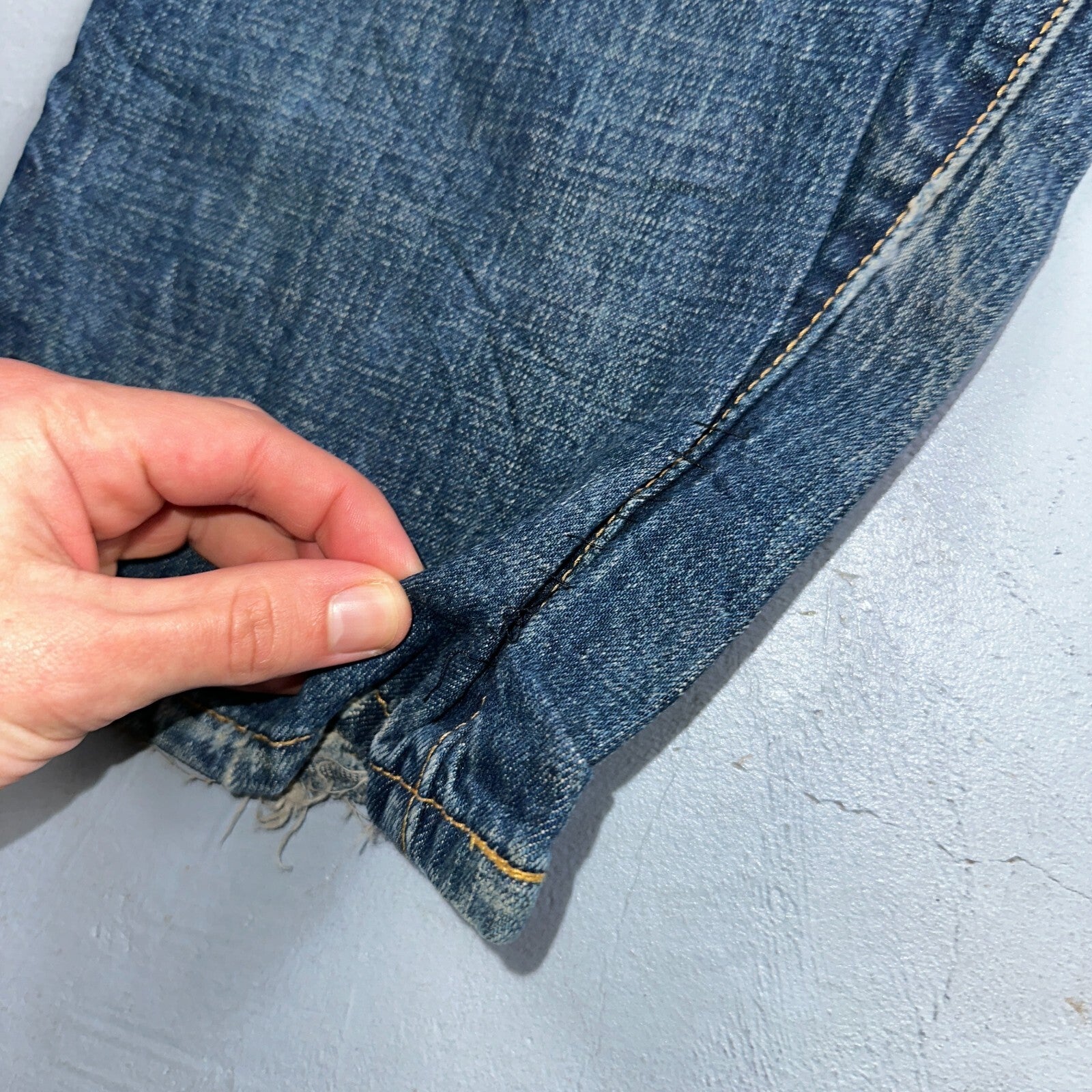 Levis 501 Vintage 90s XX Straight Leg Jeans Y2K Med Wash 34x34 Act 33x34