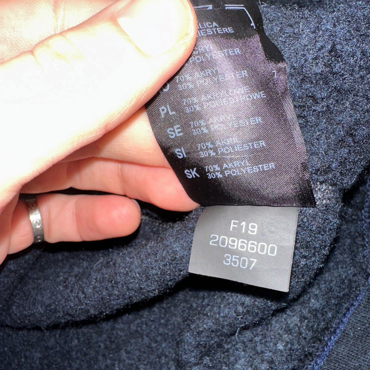 Kuhl Youth Size M (10-12) Navy Gray Kashmira Fleece Pullover Sweater Quarter Zip