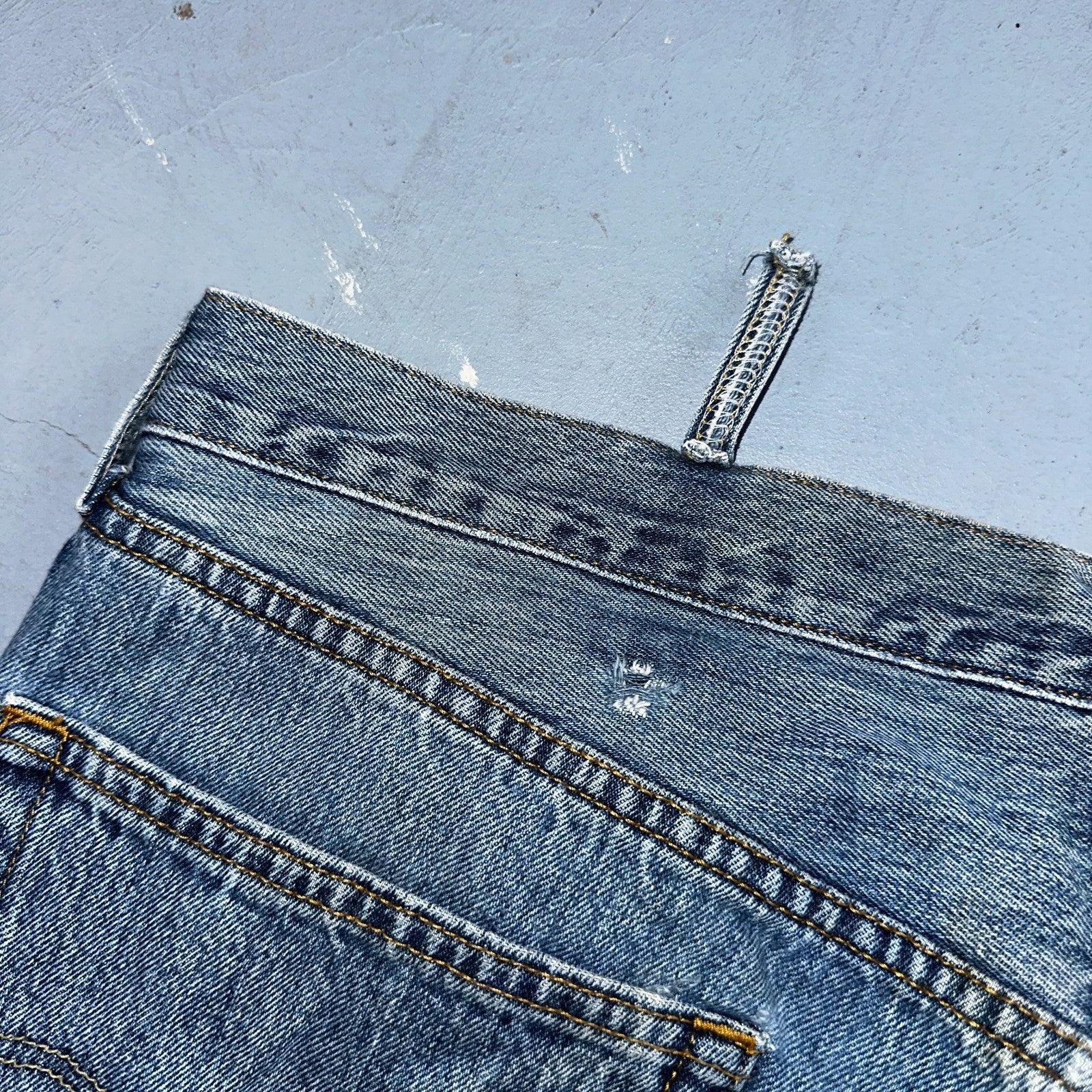 Levis 501 Vintage Y2K XX Straight Leg Jeans Blue Light Wash 40x34 Act 40x32