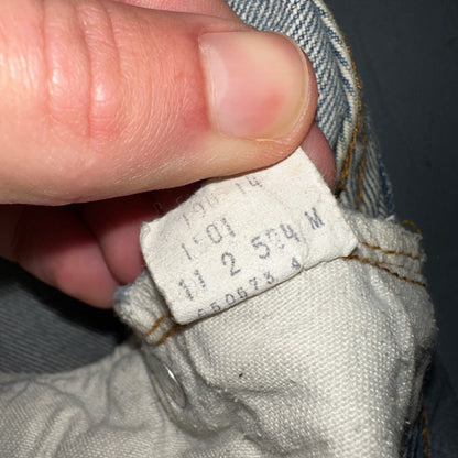 Levis 501 Vintage 80s Redline Selvedge USA XX Jeans Light Wash Capri Act 30x25