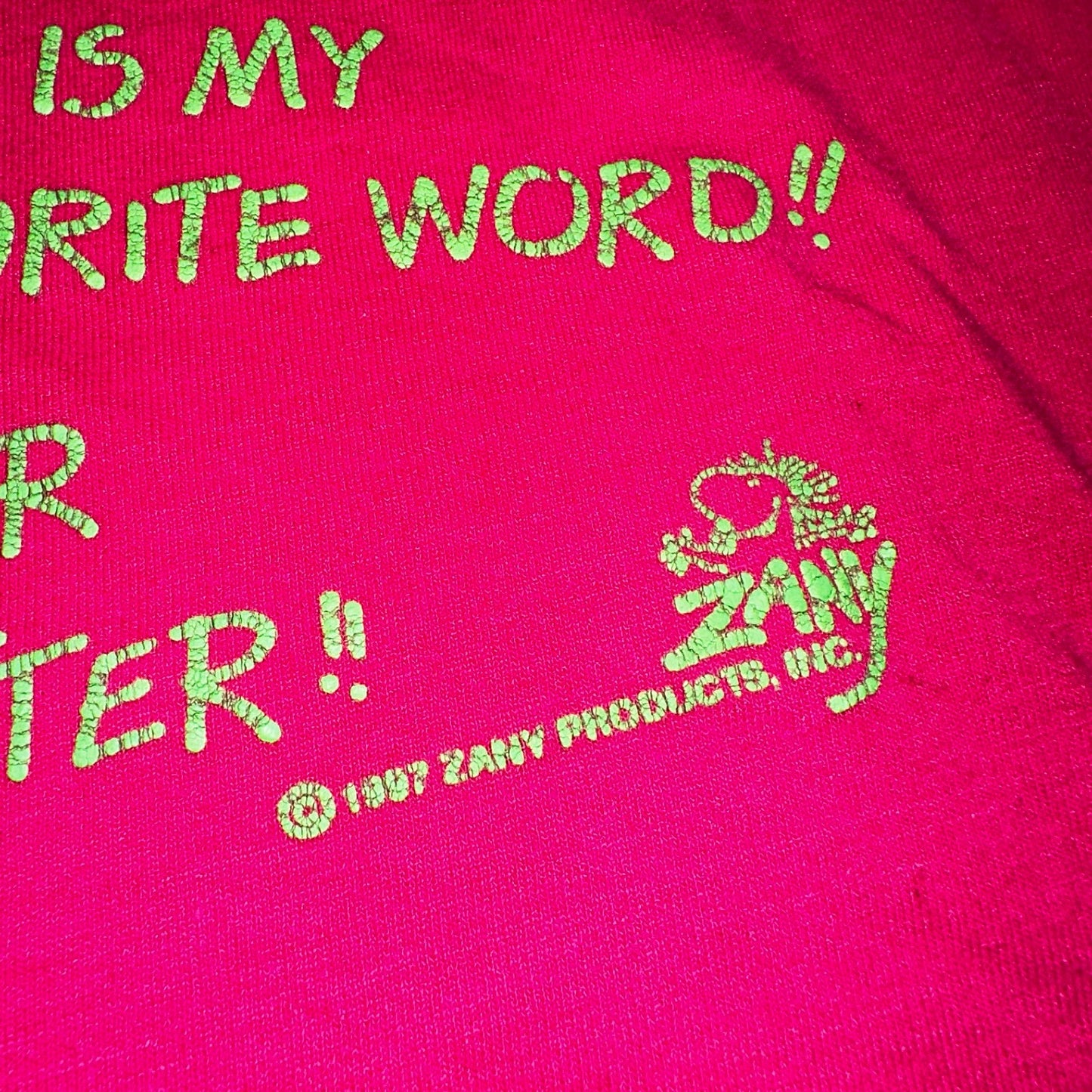 Halloween Pink Quote Funny VTG T Shirt Y2K Sweetie Candy Cute USA Scary Text