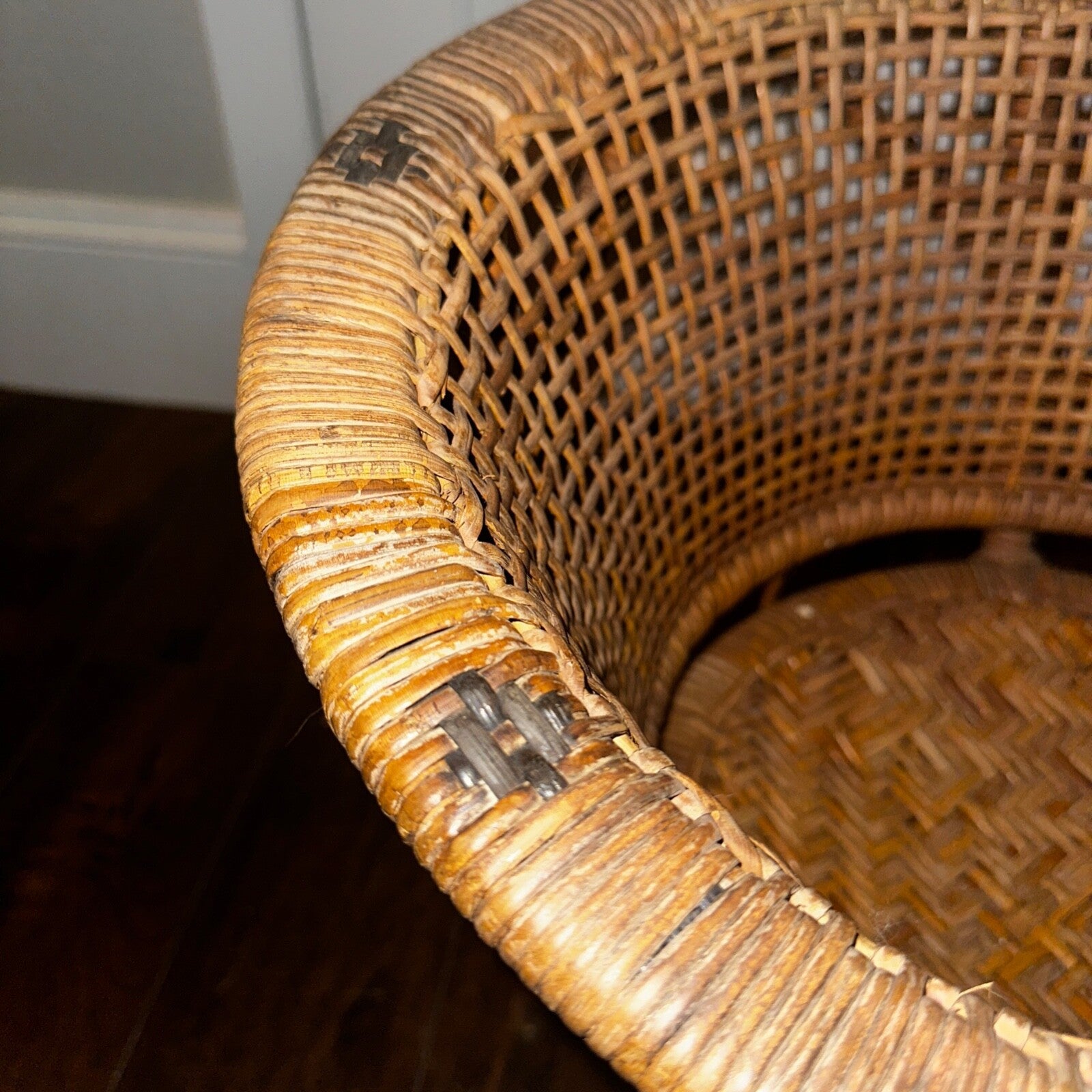 VTG 70s Cane Rattan Wicker Ceylon Natural Cane Seat Kids Chair 1970s Cat Cute