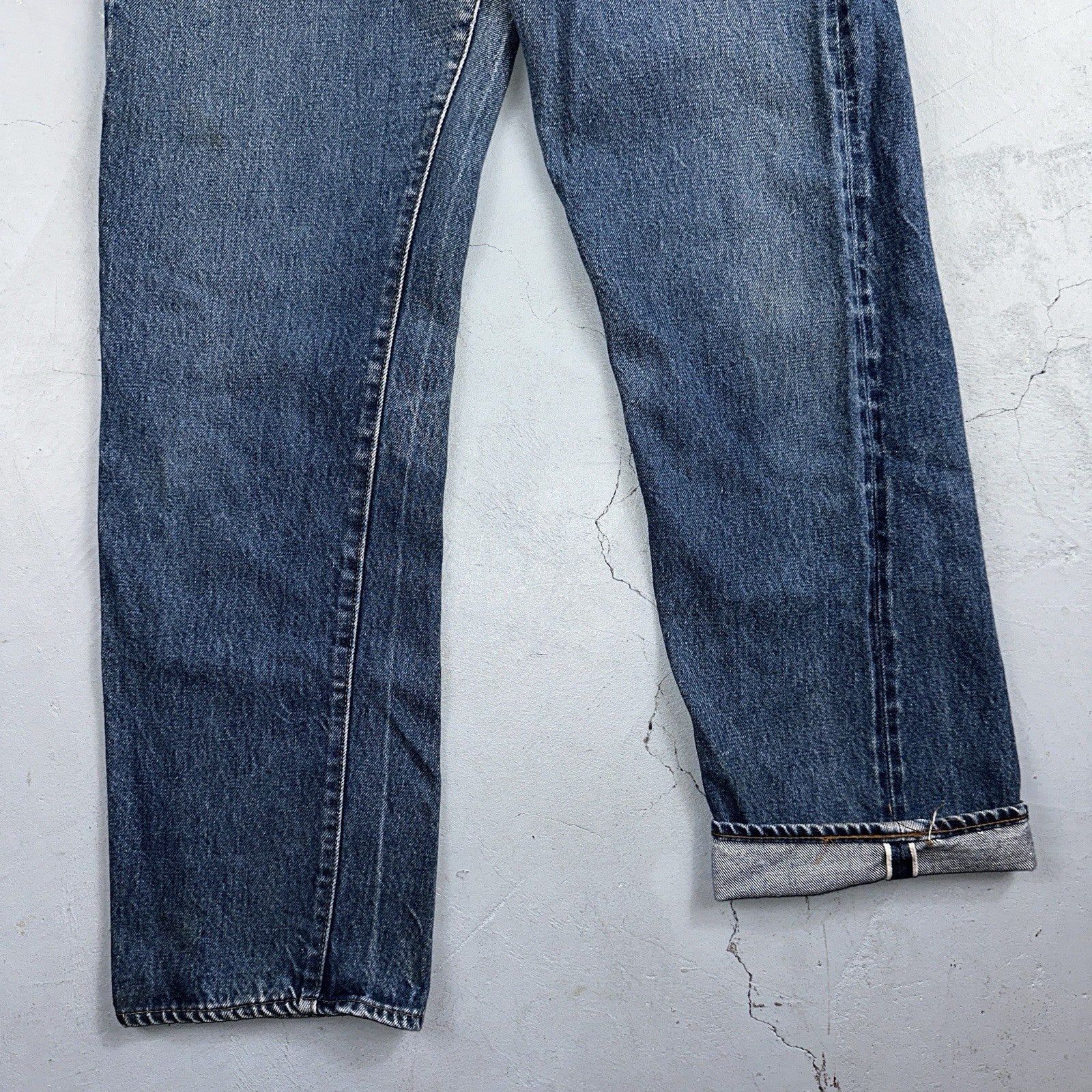 Levis 501 Vintage 80s Redline Selvedge USA XX Jeans Med Wash 32x32 Act 30x29