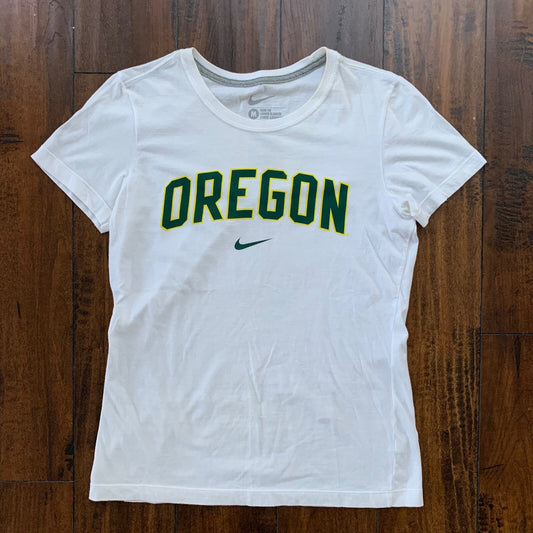 Nike Oregon Womens Vintage Style T Shirt Center Swoosh Y2K Sports Gym Running