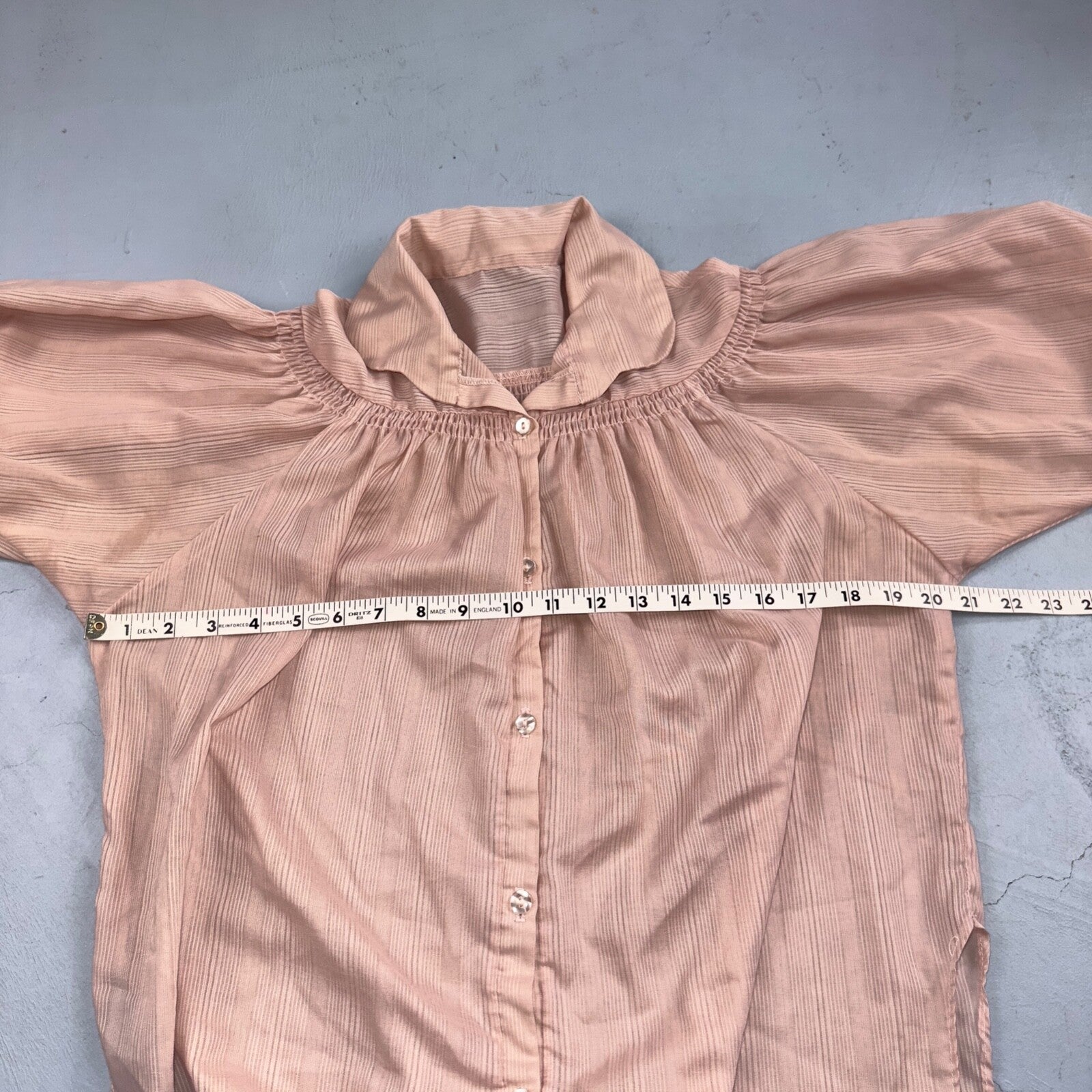 Vintage 70s Womens M Groovy Basic Print Button-Down Shirt 1970s Pink Rockabilly