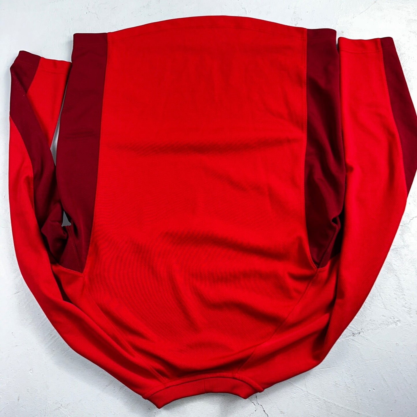 Nike Jersey Red Y2K Long Sleeve Center Swoosh VTG T Shirt Gym Sports Tonal 2000s