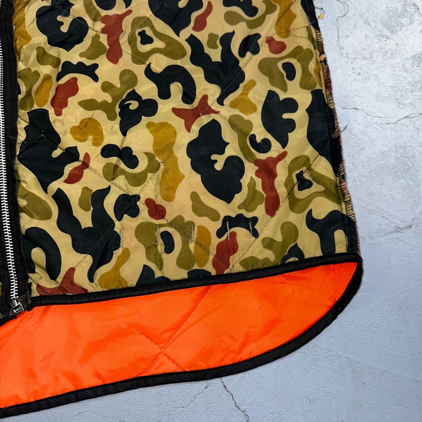 Vintage Duck Camo Vest Adult Large Camouflage Puffer Reversible Hunting Fishing