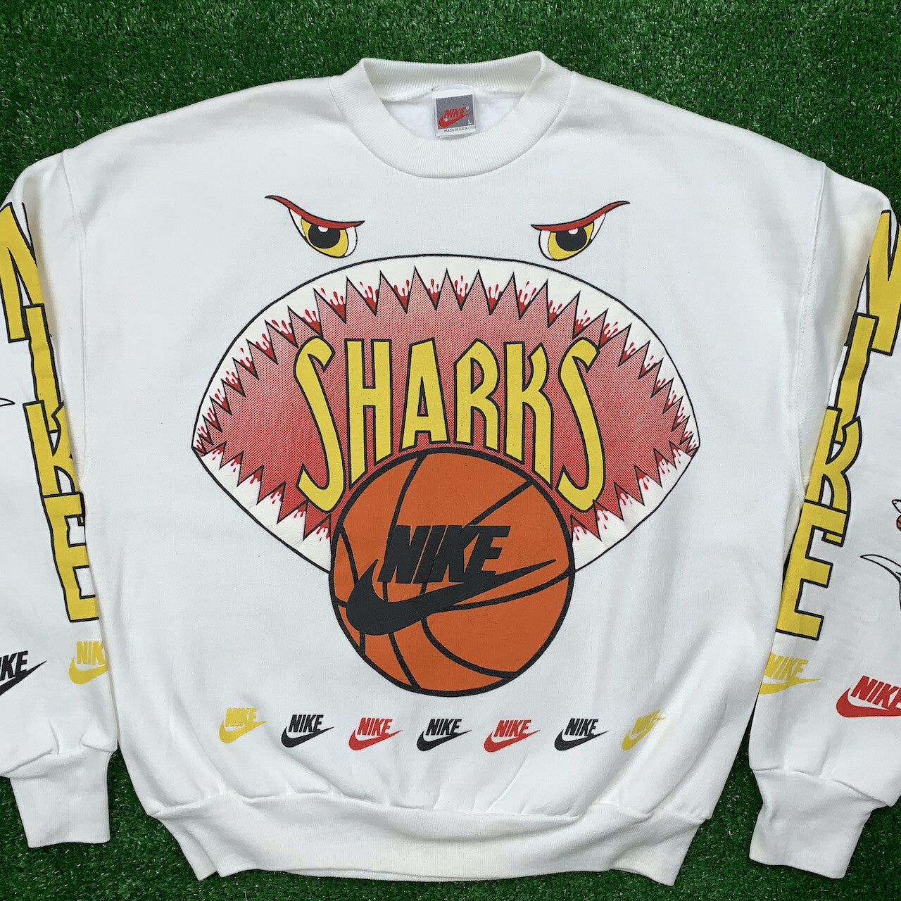 Nike Vintage Sweatshirt Mens T Shirt Sharks Crewneck AOP Basketball Jordan RARE