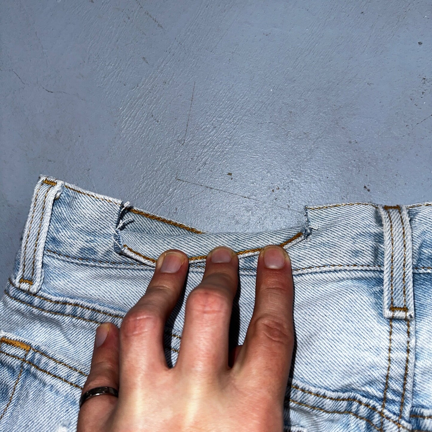 Levis 501 Vintage 90s USA XX Straight Leg Jeans Blue Light Wash 33x34 Act 31x32