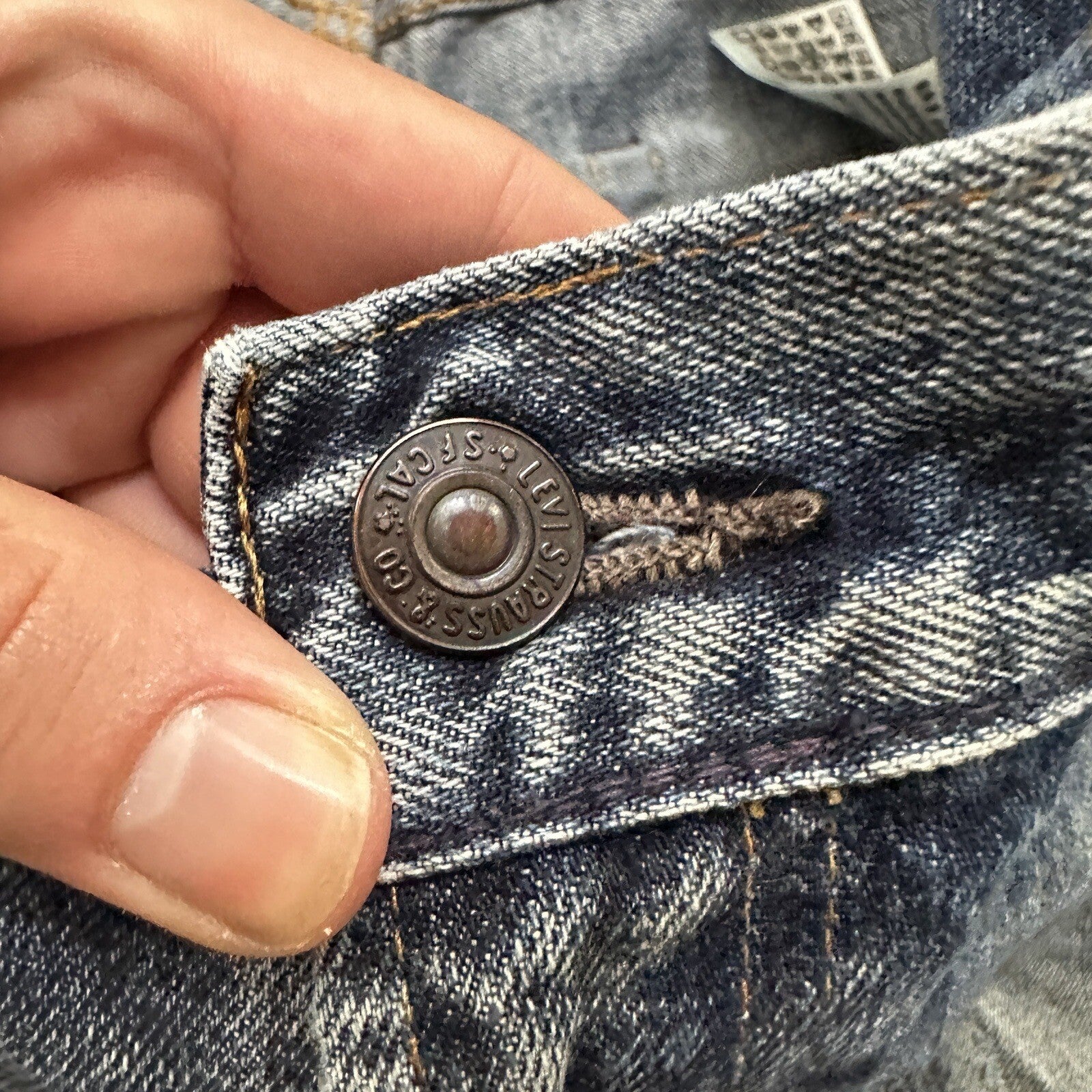 Levis LVC Big E Vintage Redline Selvedge Denim 505 Jeans USA Thrashed 28x34 501