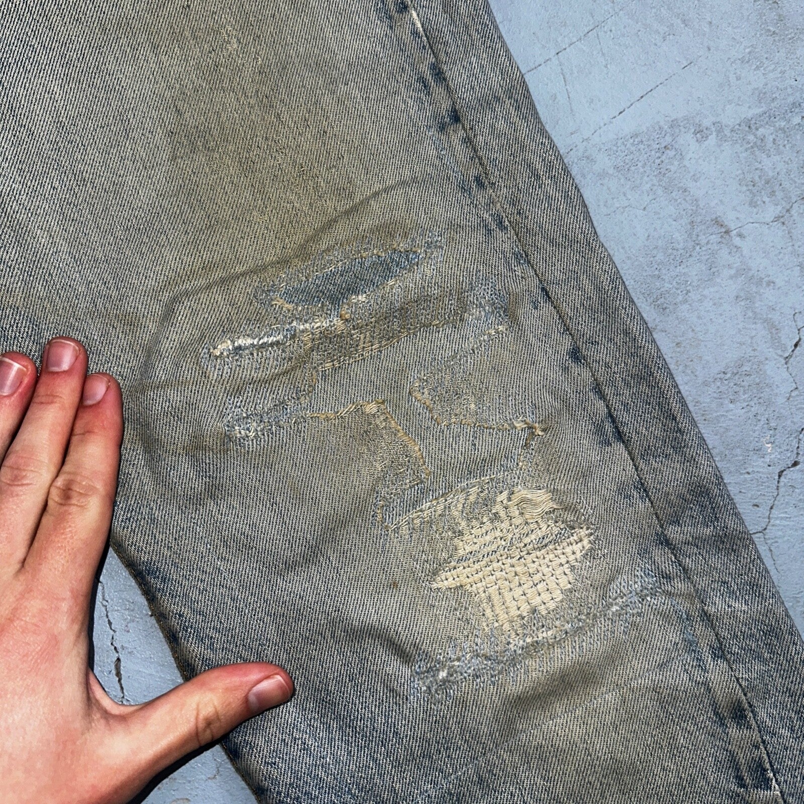 Levis 501 Vintage 80s Redline Selvedge USA XX Jeans Light Wash Thrashed Ac 29x26