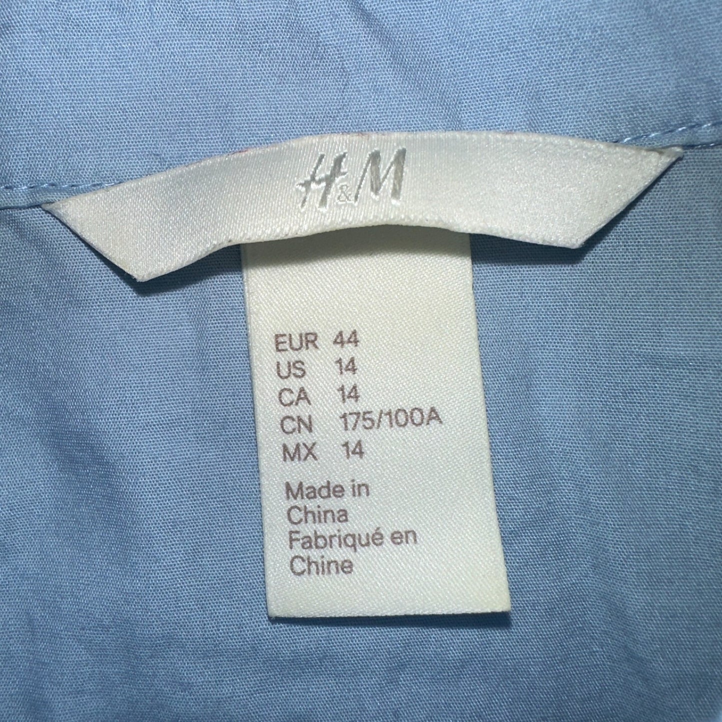 H&M Dress Shirt Womens Size 14 Blue Basic Long Sleeve Button-Up HM Casual