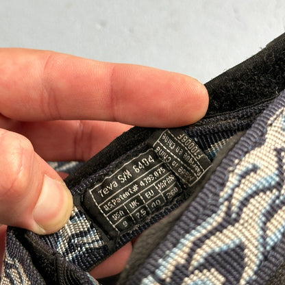 Teva Original Men’s Hiking Water Sandals 6404 White Stripes - Size 9 VTG