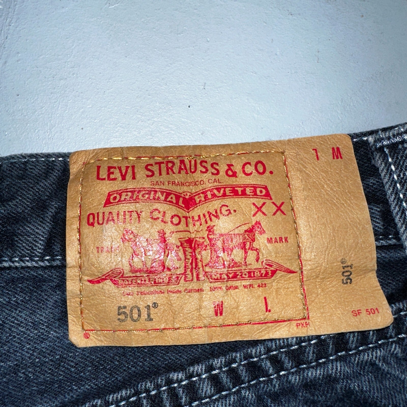 Levis 501 Vintage 90s Mexico Straight Leg Jeans 29x32 Y2K Dark Wash Act 28x31