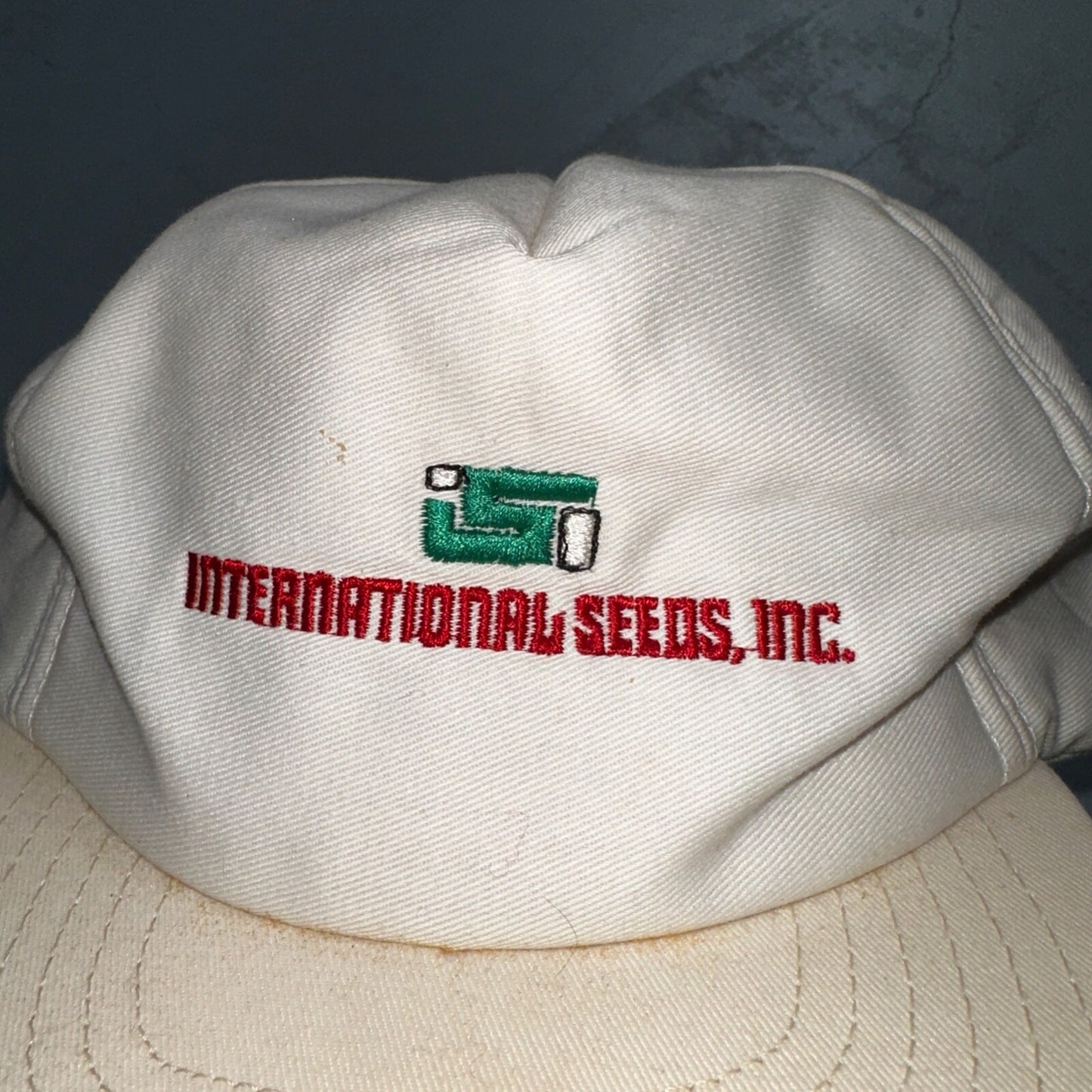 International Seeds VTG Hat Cap Snapback 80s Farming Trucker Basic Crunchy