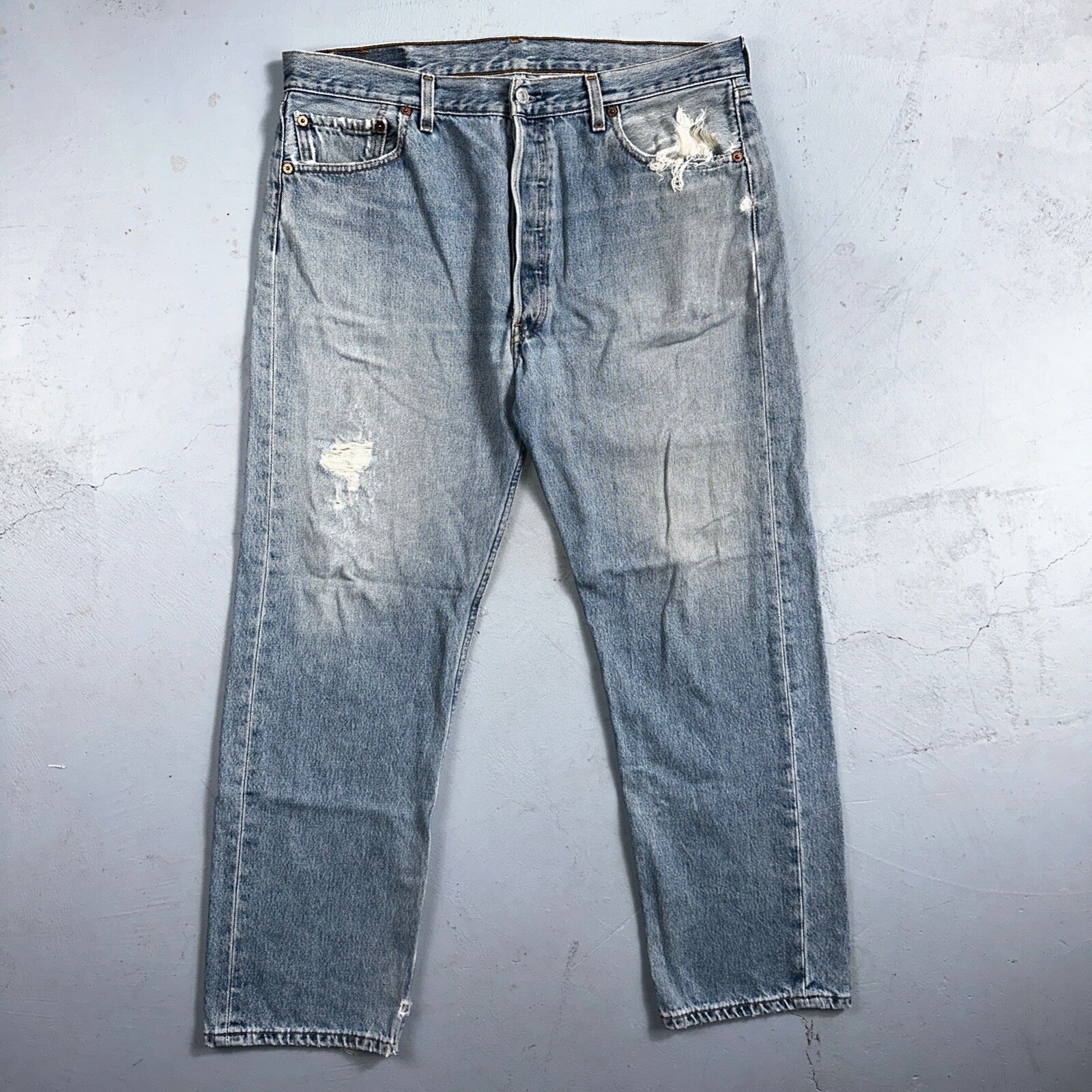 Levis 501 Vintage 90s XX Straight Leg Mexico Jeans 36x29 Light Wash Act 35x28