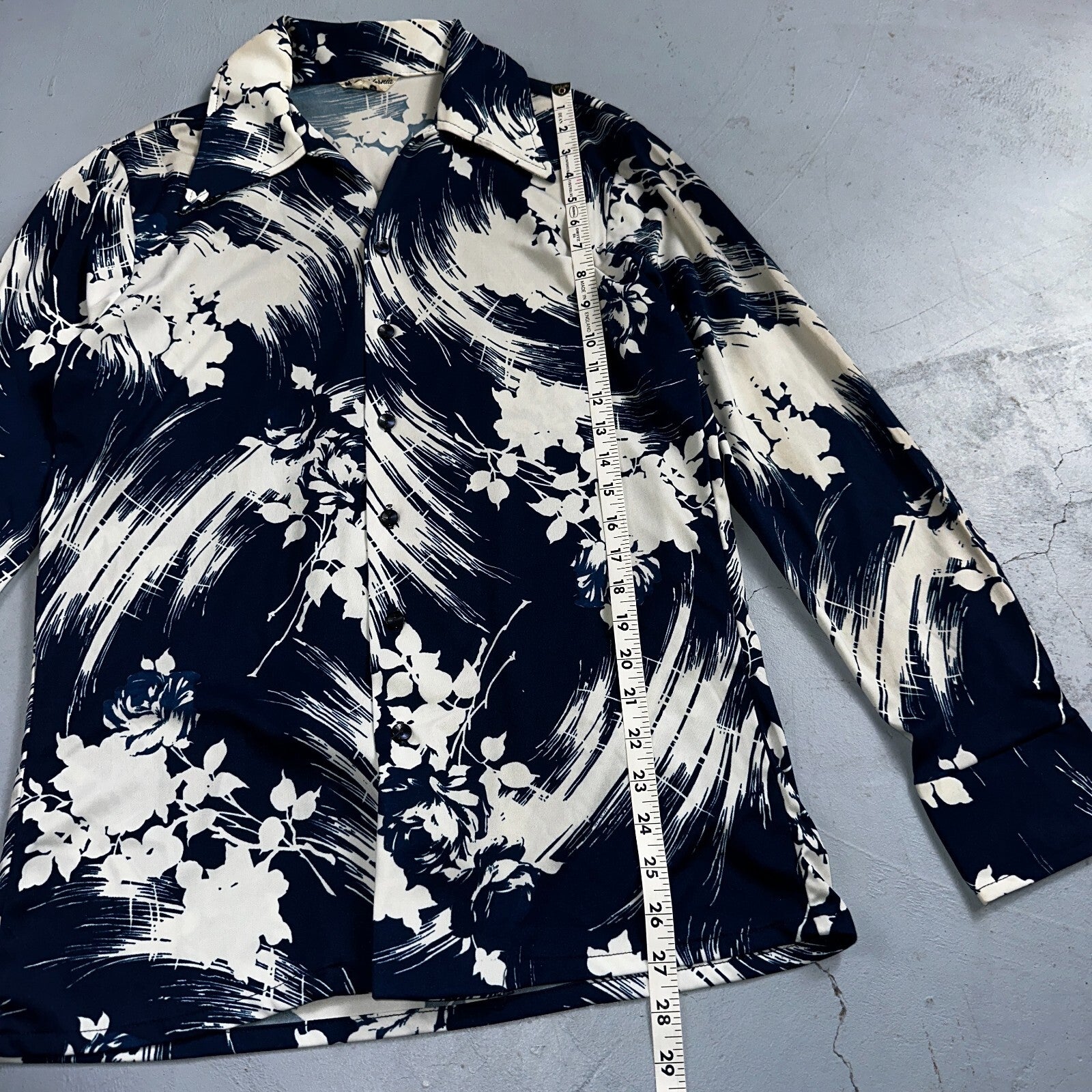 1970s Hawaiian Long Sleeve Floral Waves Button Down Shirt Medium 70s Rockabilly