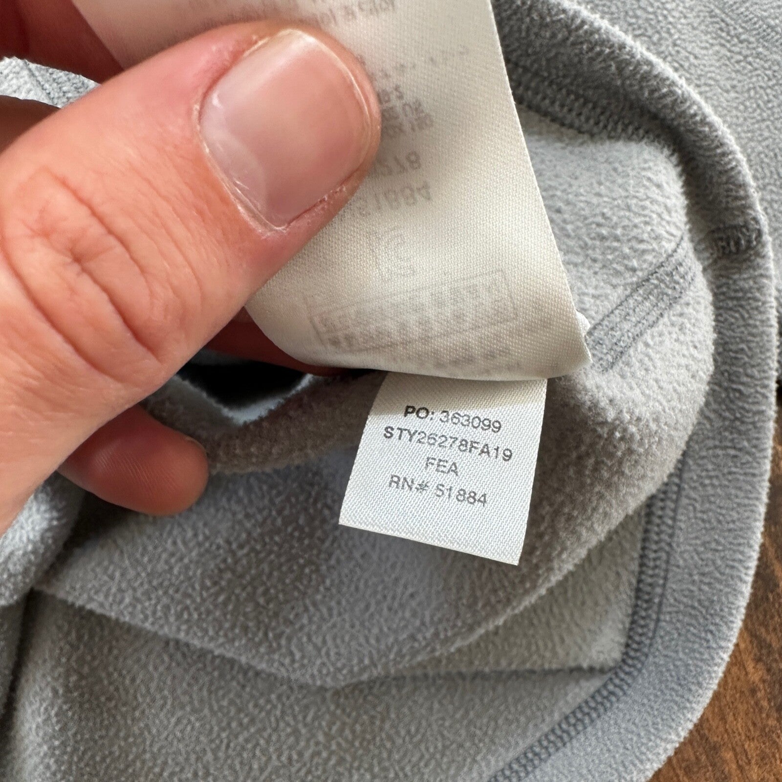 Patagonia Women’s Size M Sweater Fleece Pullover Jacket 1/4 Zip Gray