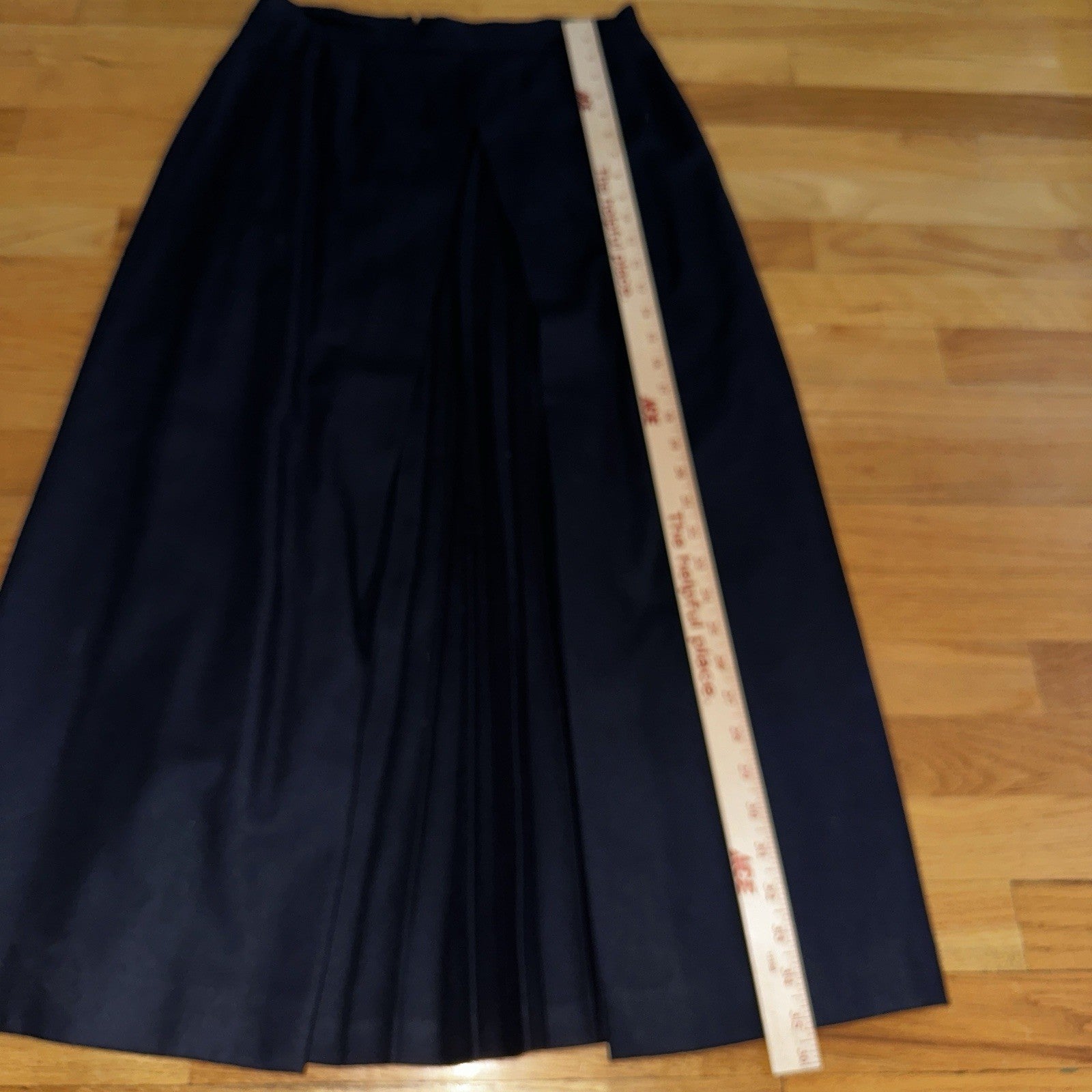 Womens Harve Benard Black Black Wool Lined Flare Skirt w Back Zipper Size 12 VTG