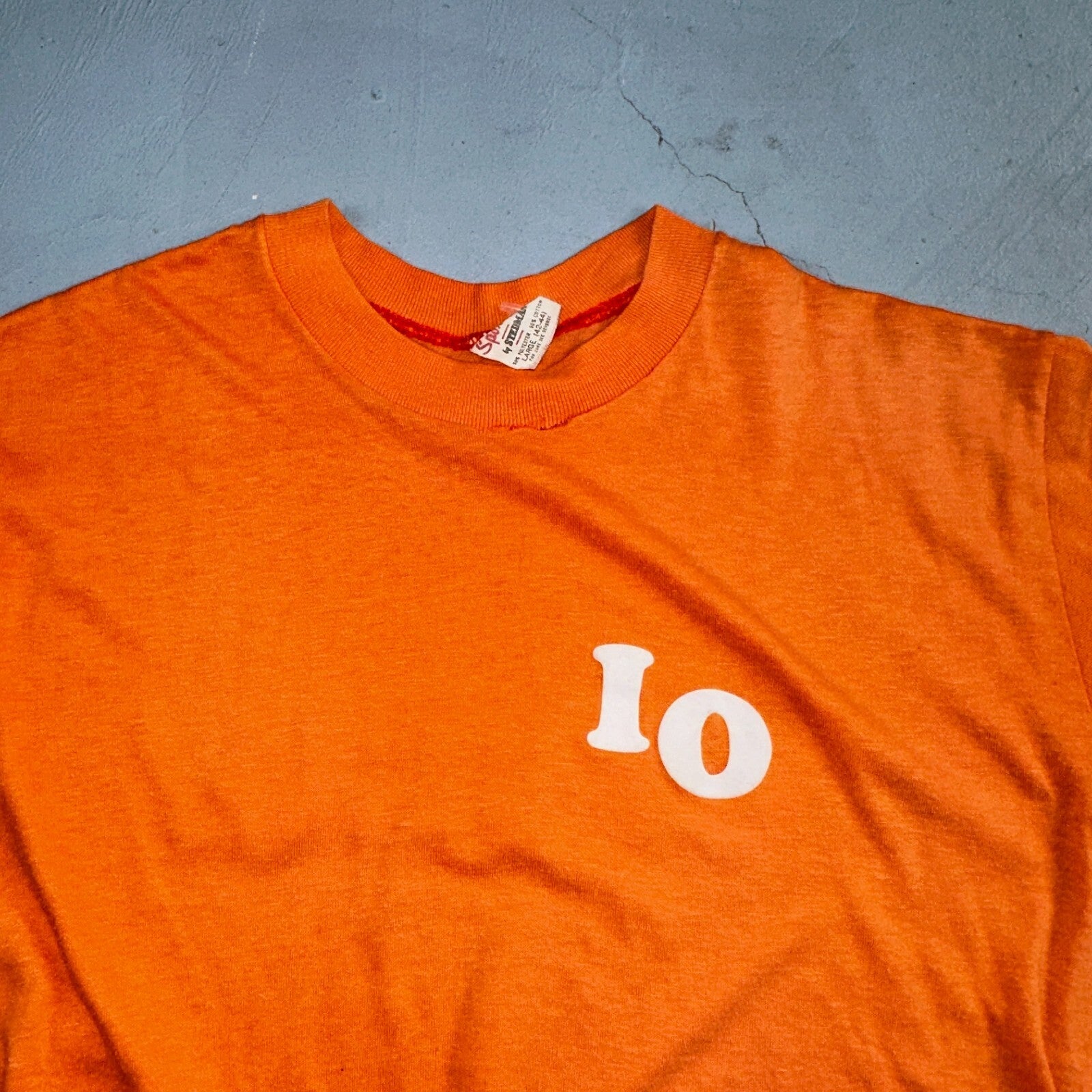 Wreck 1970s Sport VTG T Shirt Letters 70s Number 10 Orange Single Graphic Text