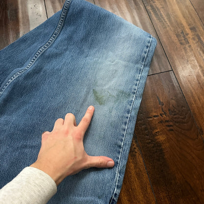 Levis 505 Vintage 90s Straight Leg XX USA Jeans 40x30 Med Wash Act 36x29