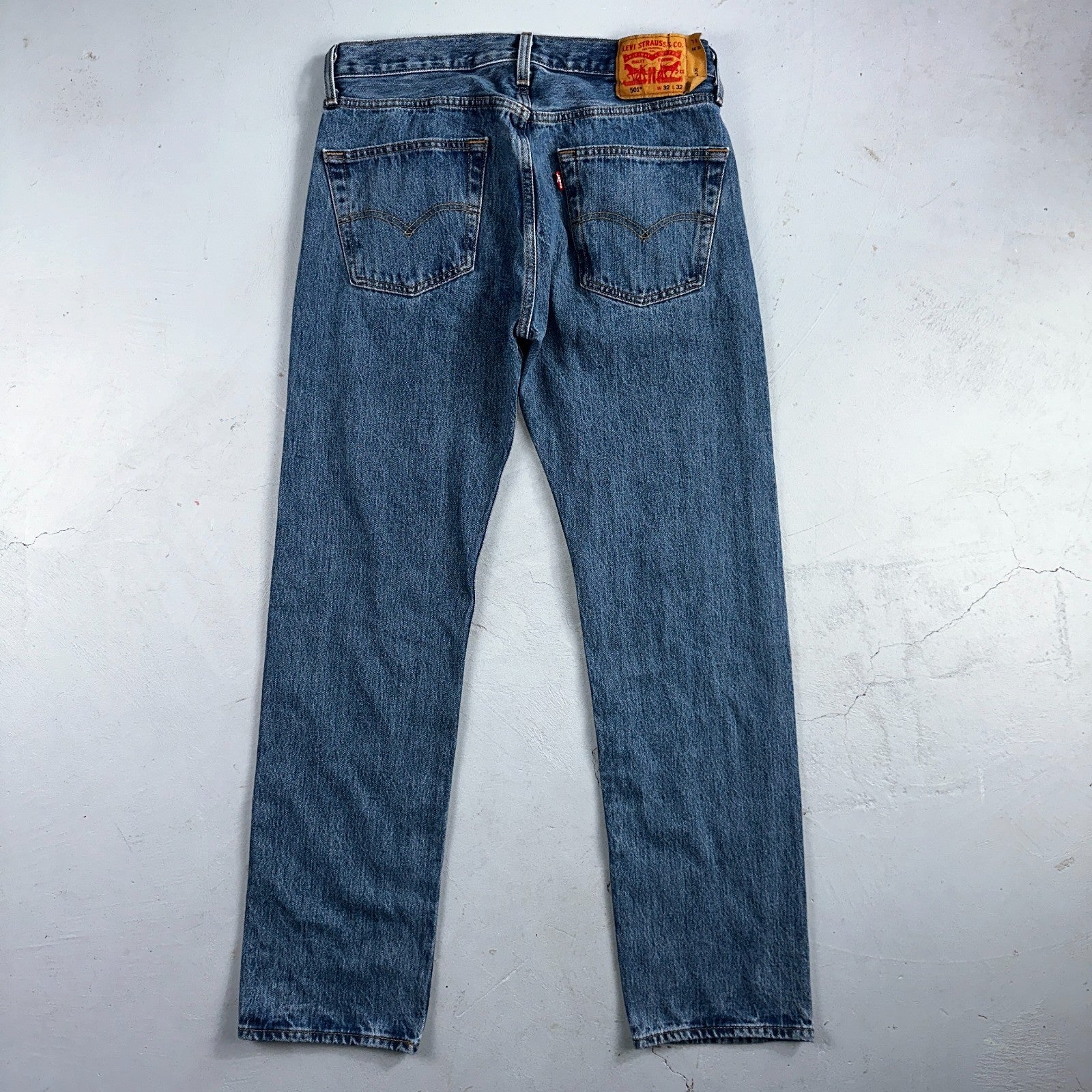 Levis 501 Vintage Y2K XX Straight Leg Jeans 32x32 Med Wash 2000s Act 32x31
