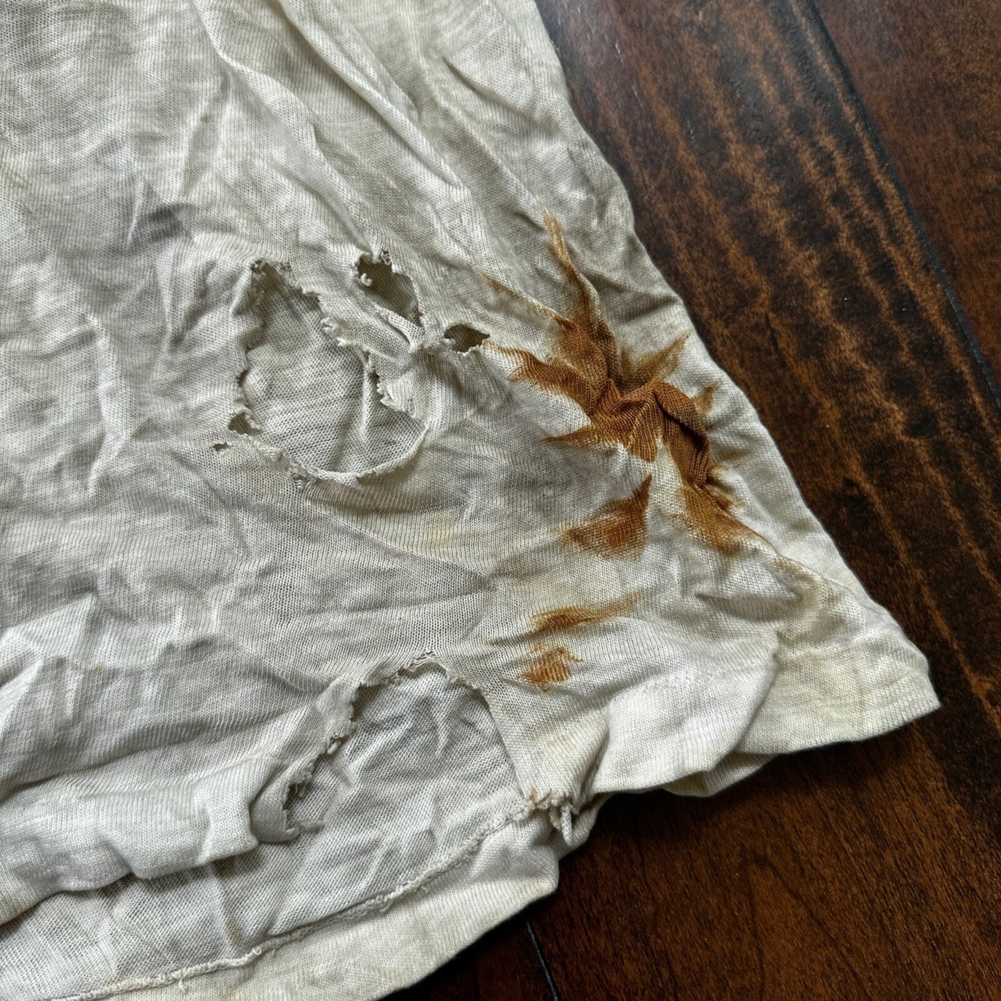 Thrashed Munsingwear Vintage T Shirt 60s 70s Grunge Garbage White Rockabilly