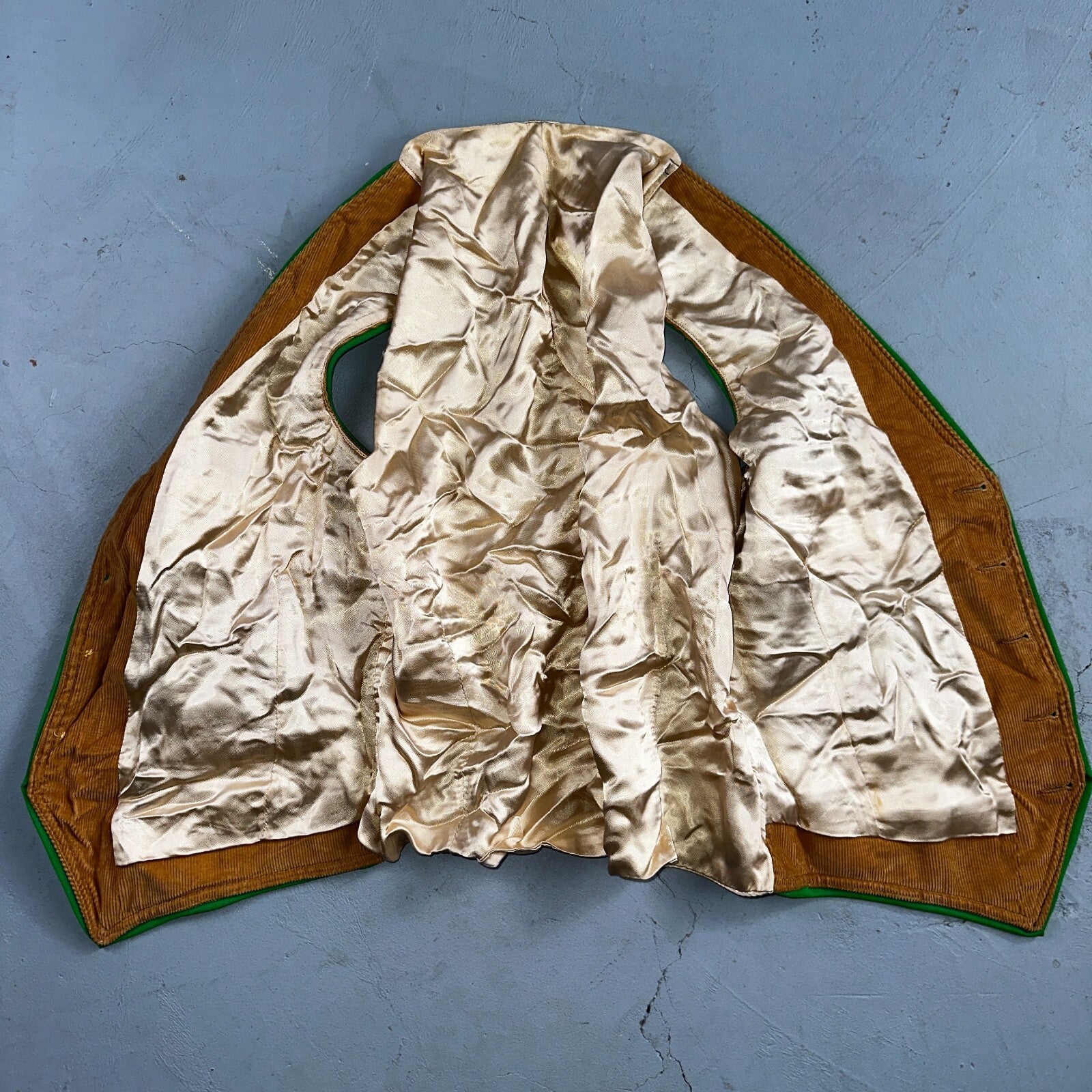 Vintage Buckle Back Vest Mens Green Waistcoat Size S 1940s 1950s 1960s Antique