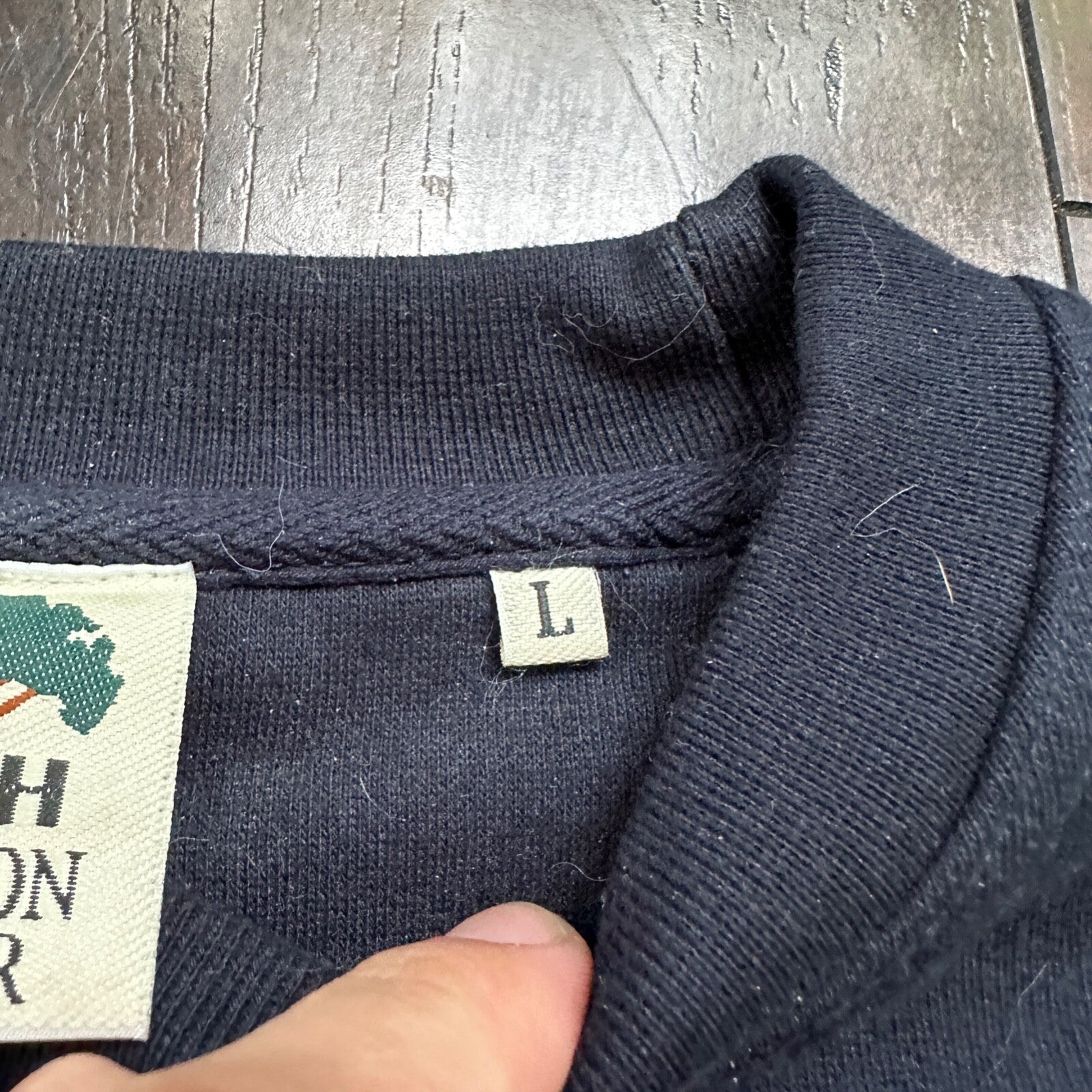 London Crewneck Sweater Adult L Sweatshirt 80's 90's Pullover Vintage Fashion