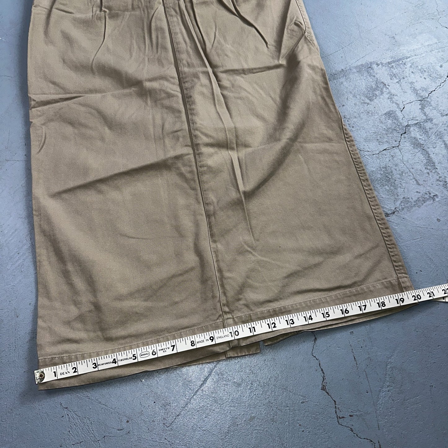 GAP KHAKIS Beige Y2K Front Pockets Knee Length Pencil Skirt Size 10 Chino Preppy