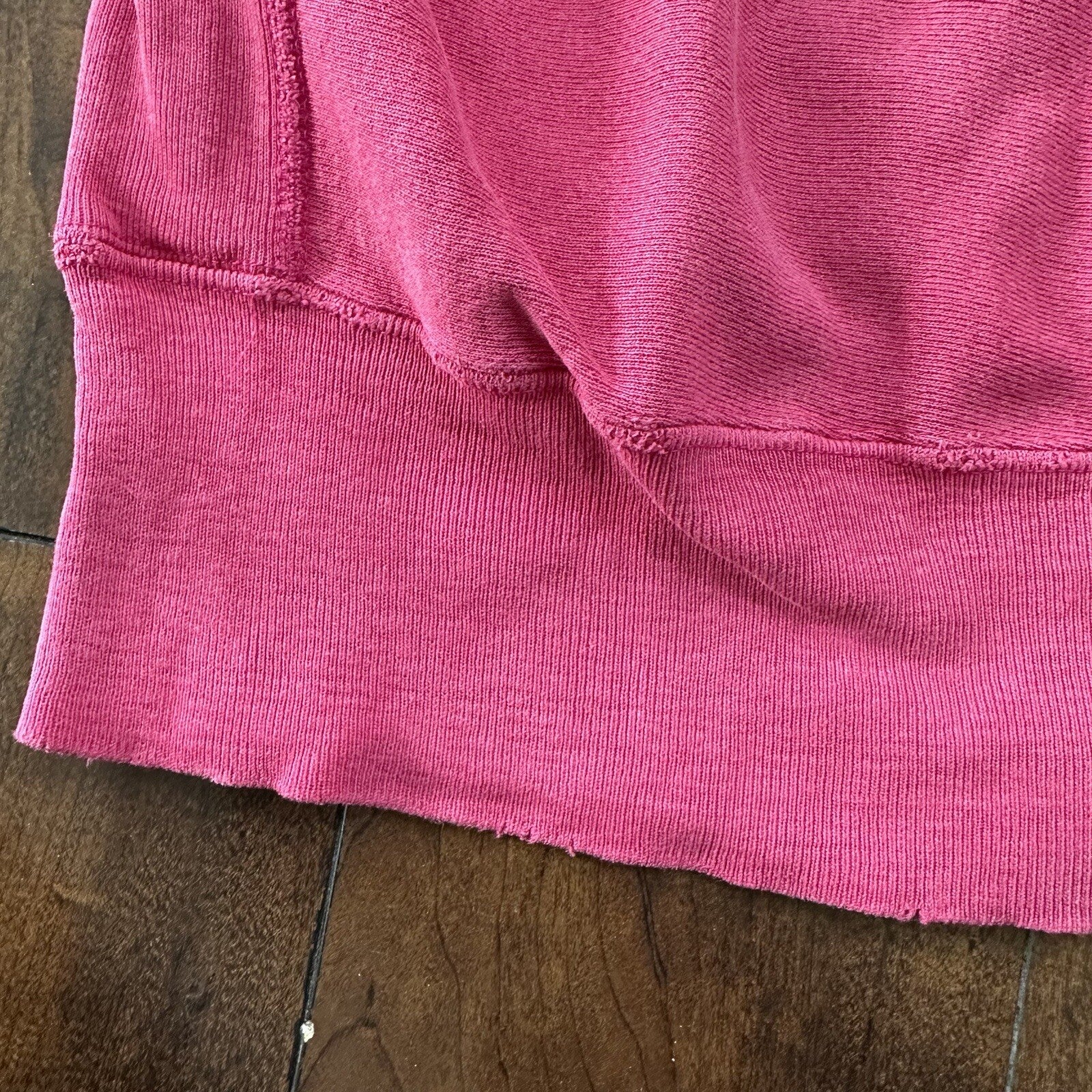 Vintage Champion 90s USA Pink Reverse Weave Sweatshirt Blank 70s Gusset Jumper