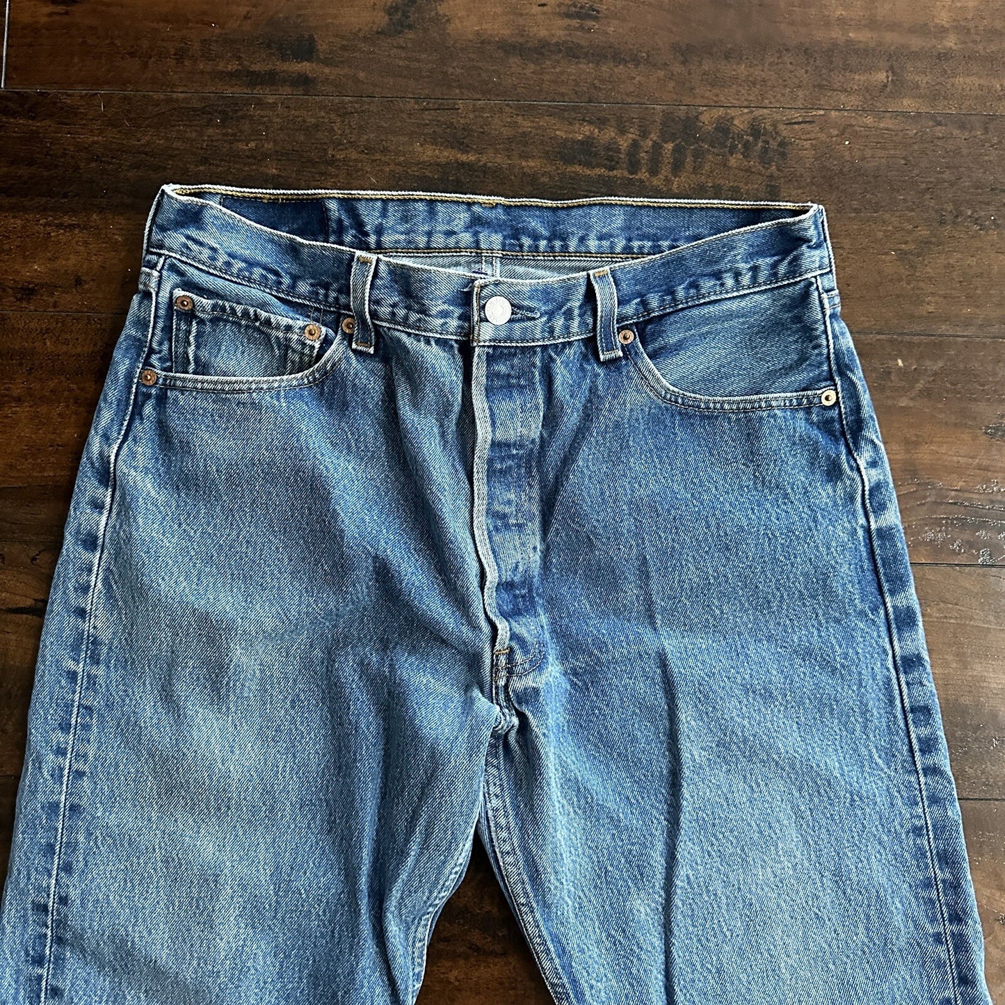 Levis 501 Vintage 90s Straight Leg XX Capri Jeans 36x34 Light Wash Act 32x25