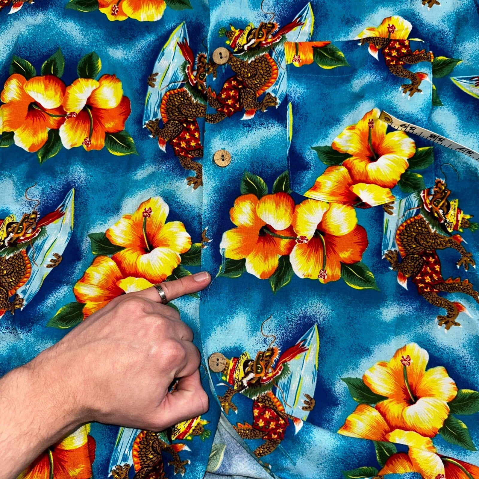 Vintage 90s Kennington Ltd. California Hawaiian Shirt All Over Print Floral Sz L