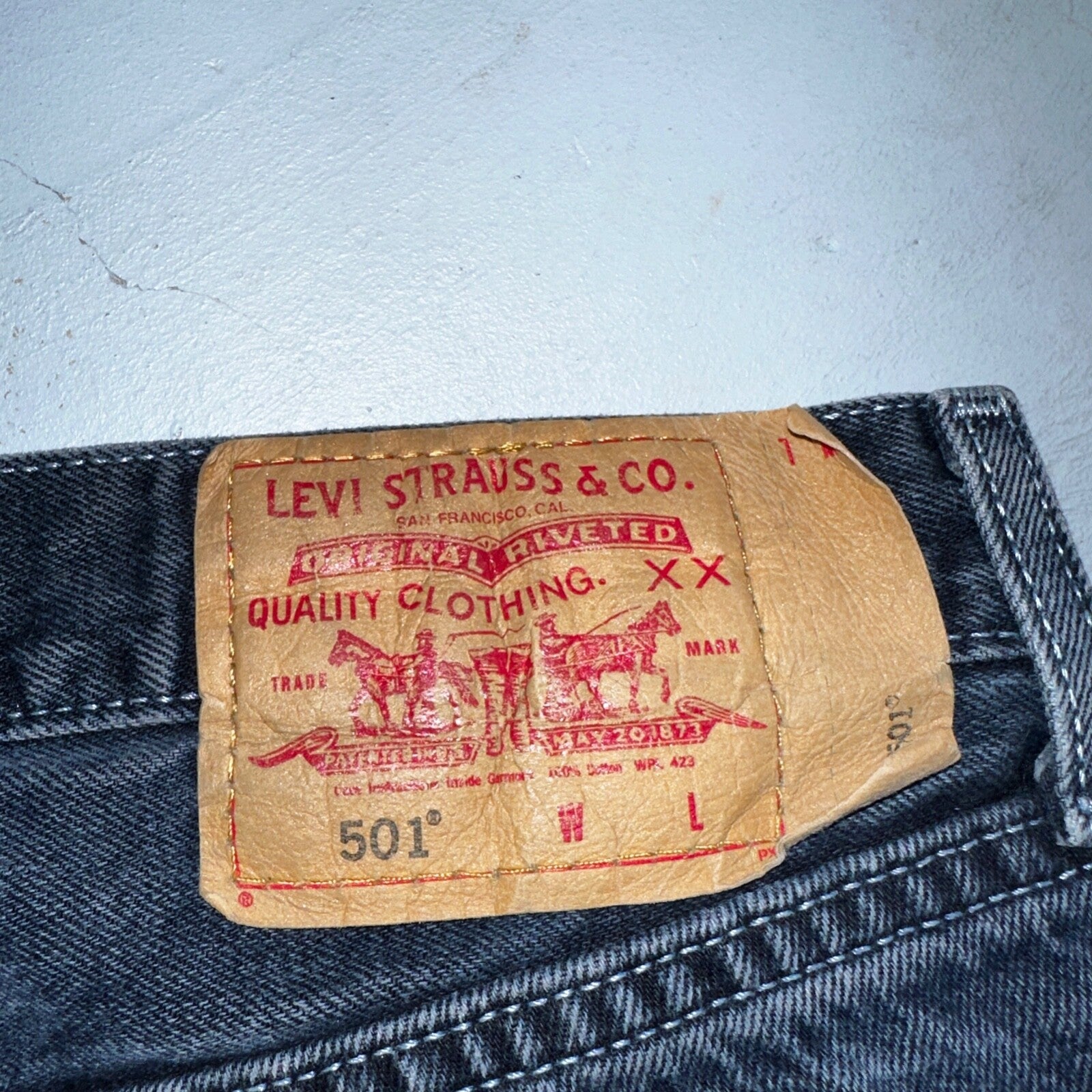 Levis 501 Vintage 90s Mexico Straight Leg Jeans 30x32 Y2K Dark Wash Act 29x31