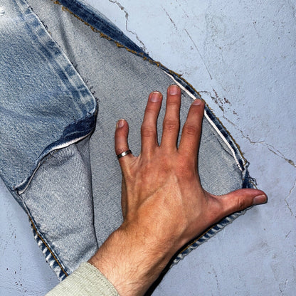 Levis 501 Vintage 80s Redline Selvedge USA XX Jeans Light Wash 28x36 Act 26x31