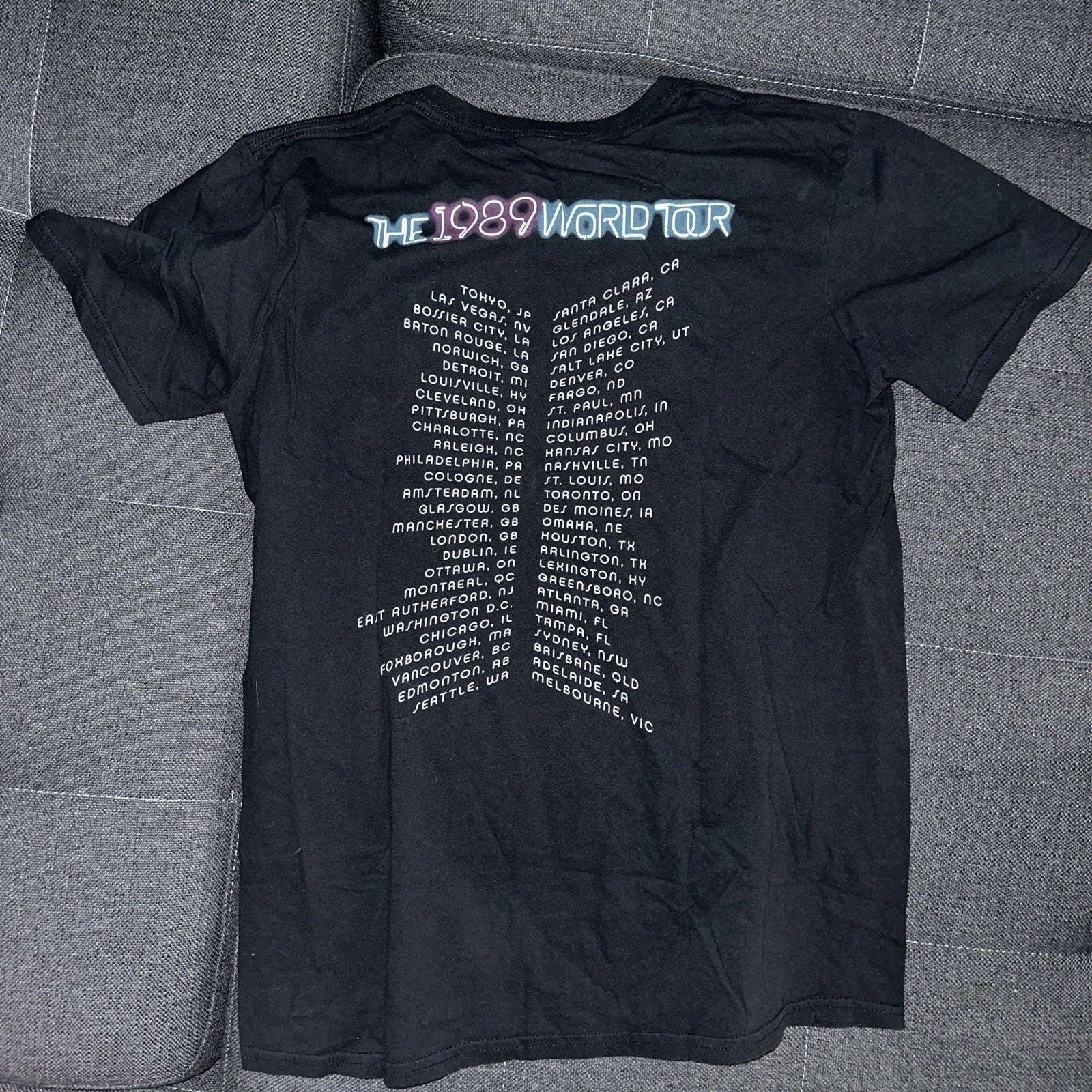 Taylor Swift 1989 Tour Shirt M Unisex Gildan Softstyle Medium Promo Concert