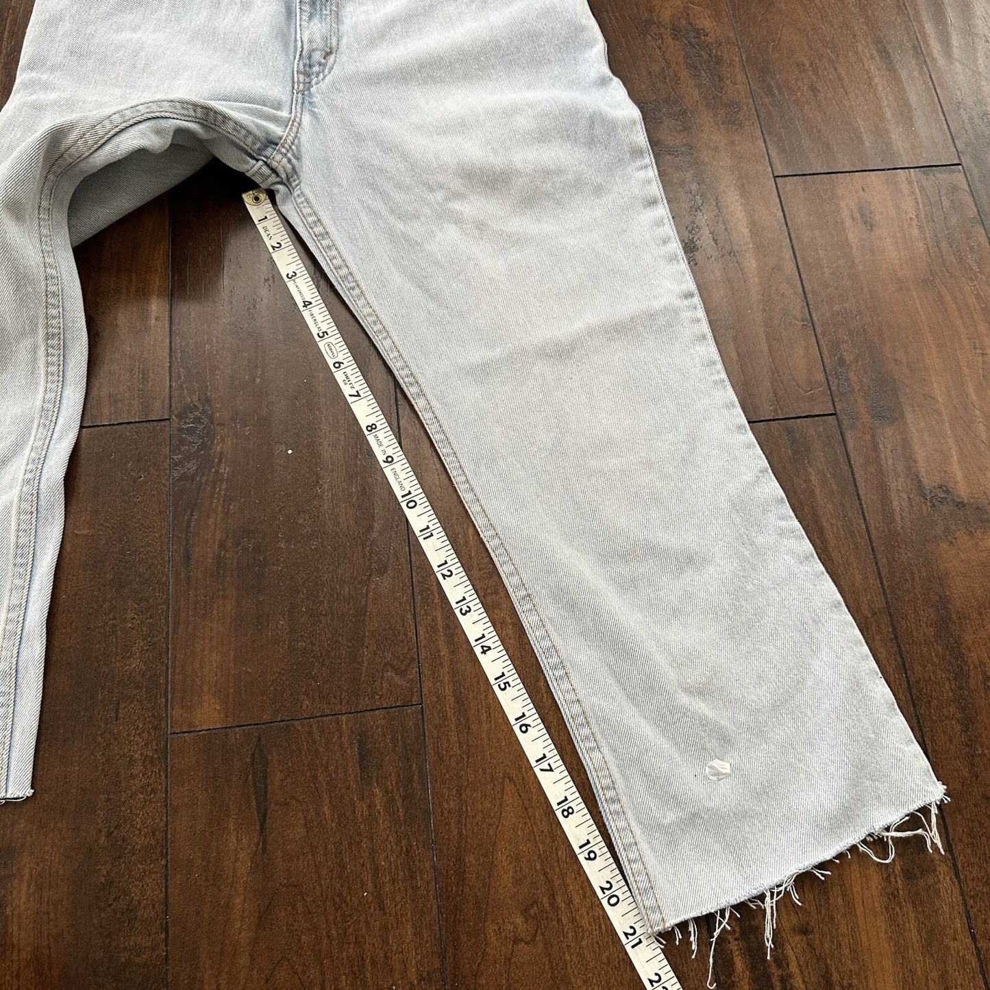 Vtg Levis 507 Superlow Slim Light Blue Jeans Womens Tag 5 X Capri 27x21 USA 90s