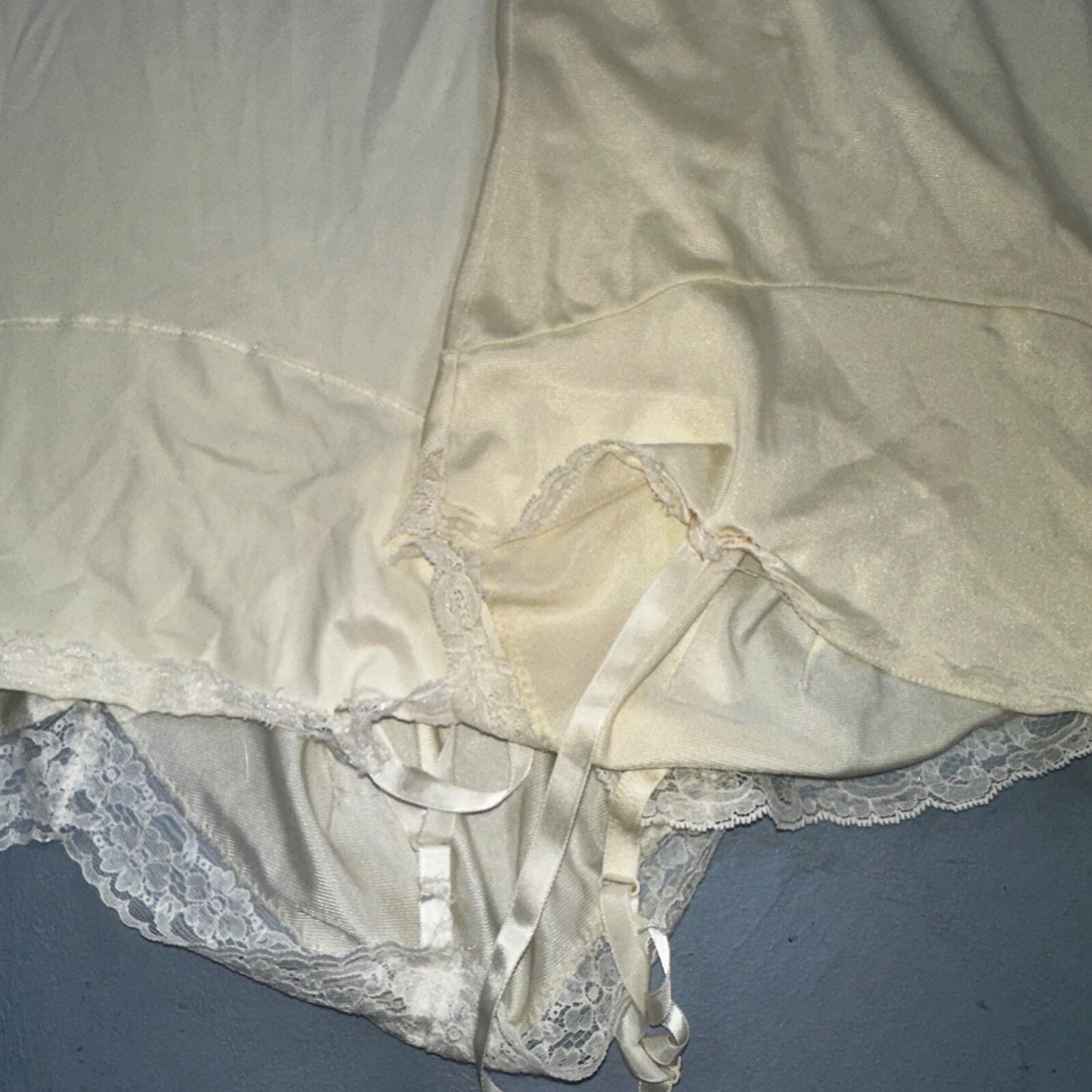 VTG Vanity Fair Lingerie Slip Dress Sleepwear Full Sweep Nightgown Lace Lot 2