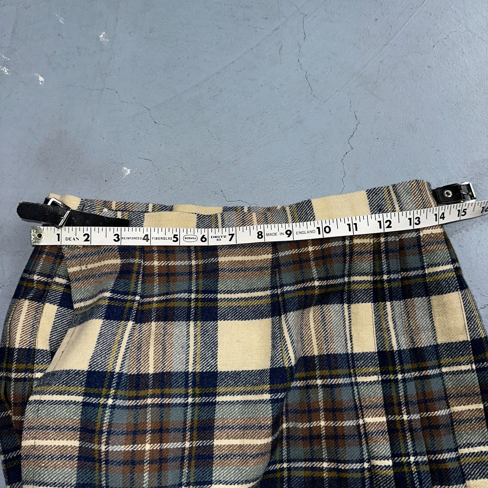 Vintage O'Neill of Dublin 100% Wool Tartan Skirt Size 14 Made in Ireland Pleated