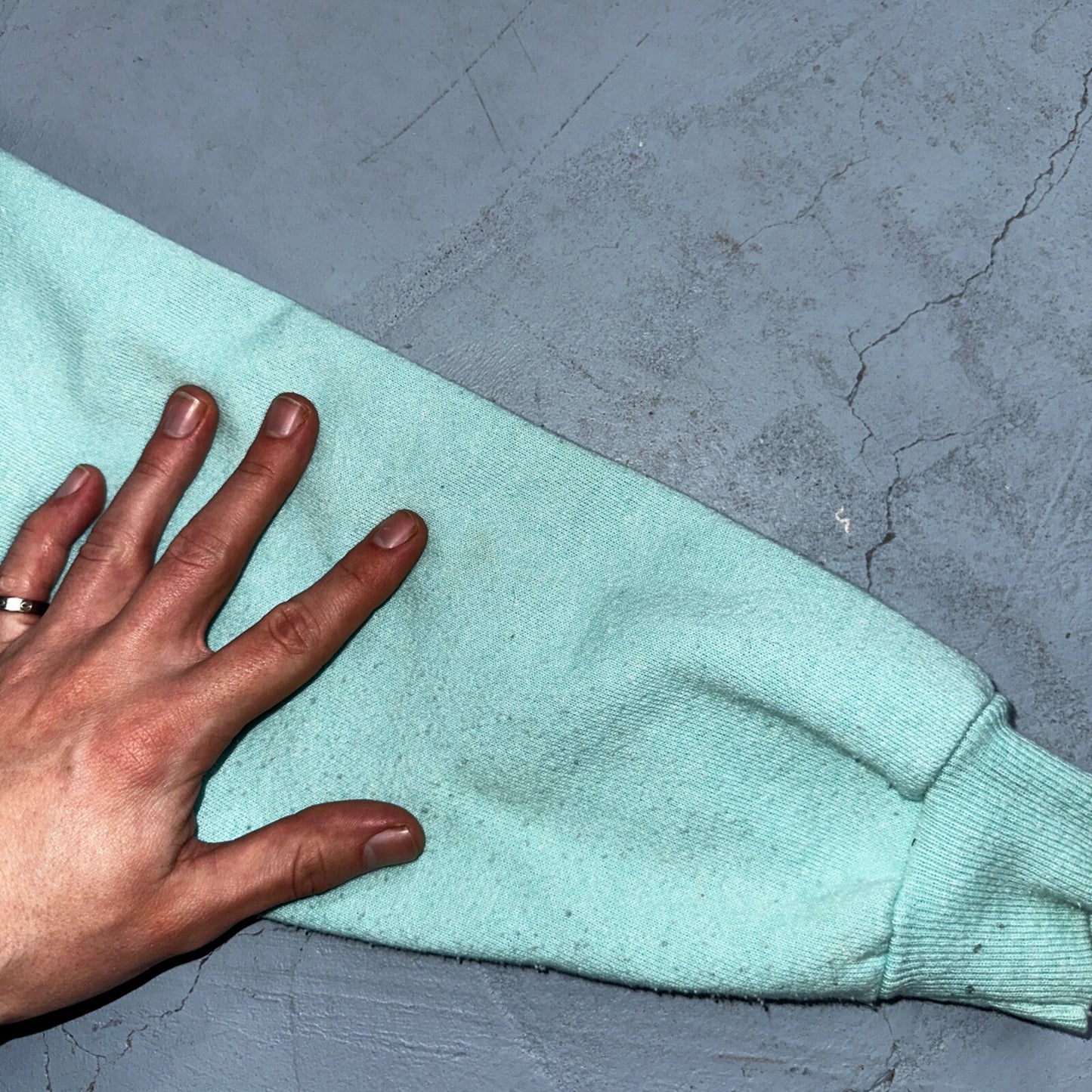 Hanes XL Santa Fe Chili Night Sweatshirt XL 80s VTG Crewneck Howling Wolf