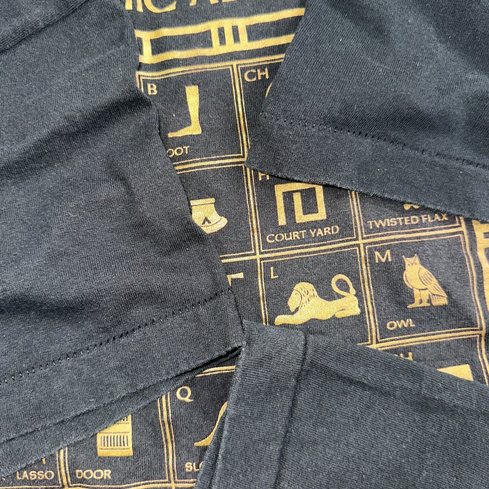 Vintage 90s Fruit of the Loom Hieroglyphic Alphabet Egypt Black T Shirt XL Music