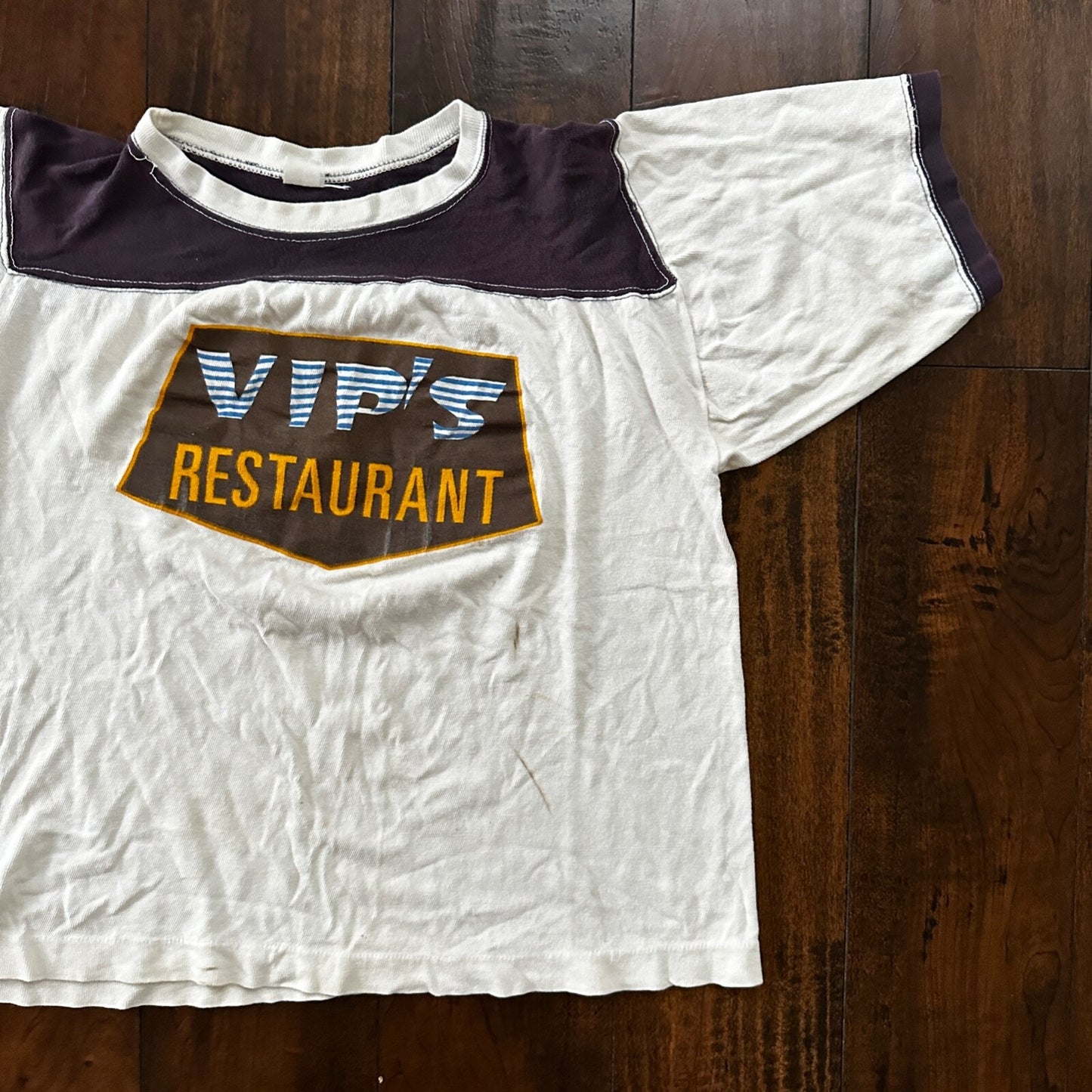 VIPs Restaurant 1970s Vintage T Shirt 70s #1 Rockabilly Cool Single Stitch Crop