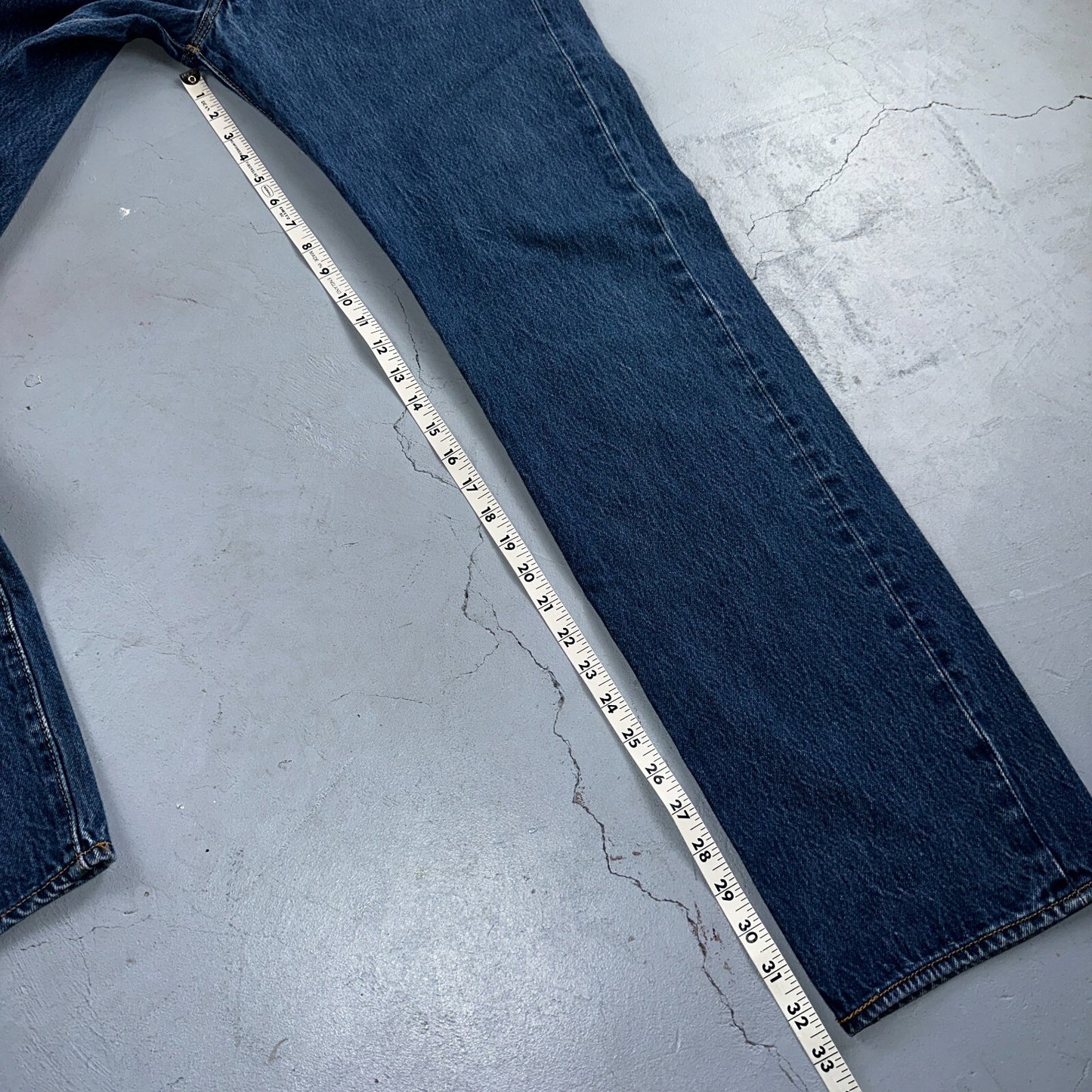 Levis 501 Y2K XX Straight Leg Jeans Blue VTG Med Wash 36x38 Act 33x33