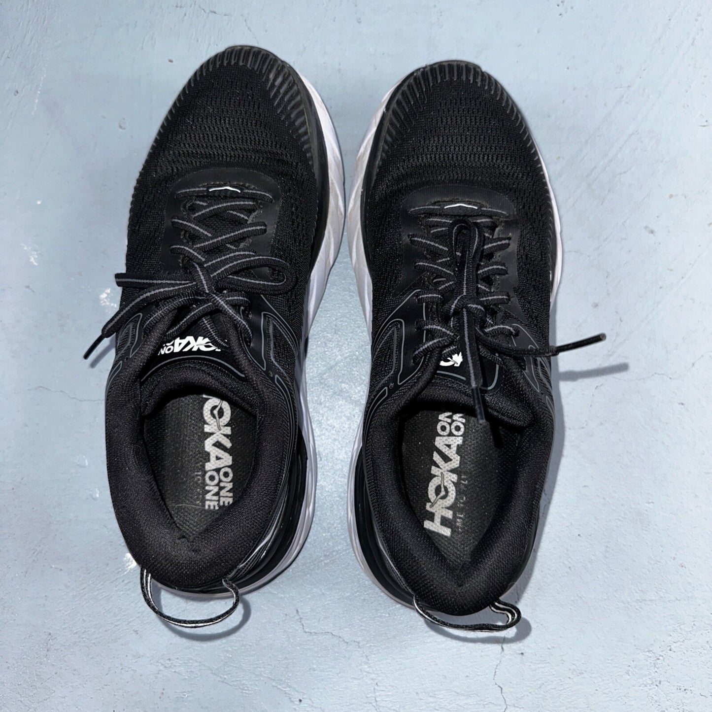 Hoka One One Womens Bondi 7 1110519 BWHT Black Running Shoes Sneakers Size 8