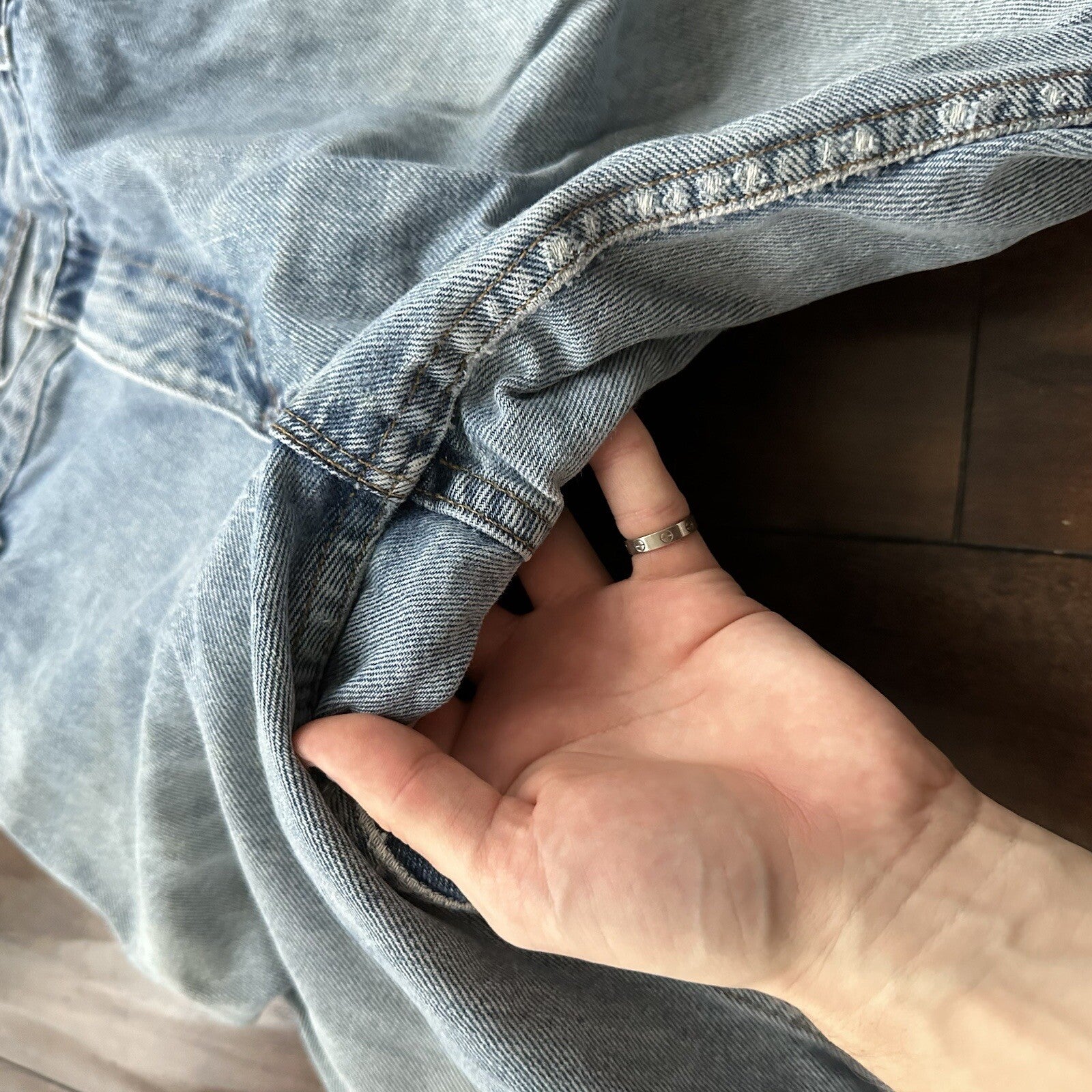 Levis 550 Jeans VTG Womens High Rise Light Wash Relaxed 90s USA 31x29